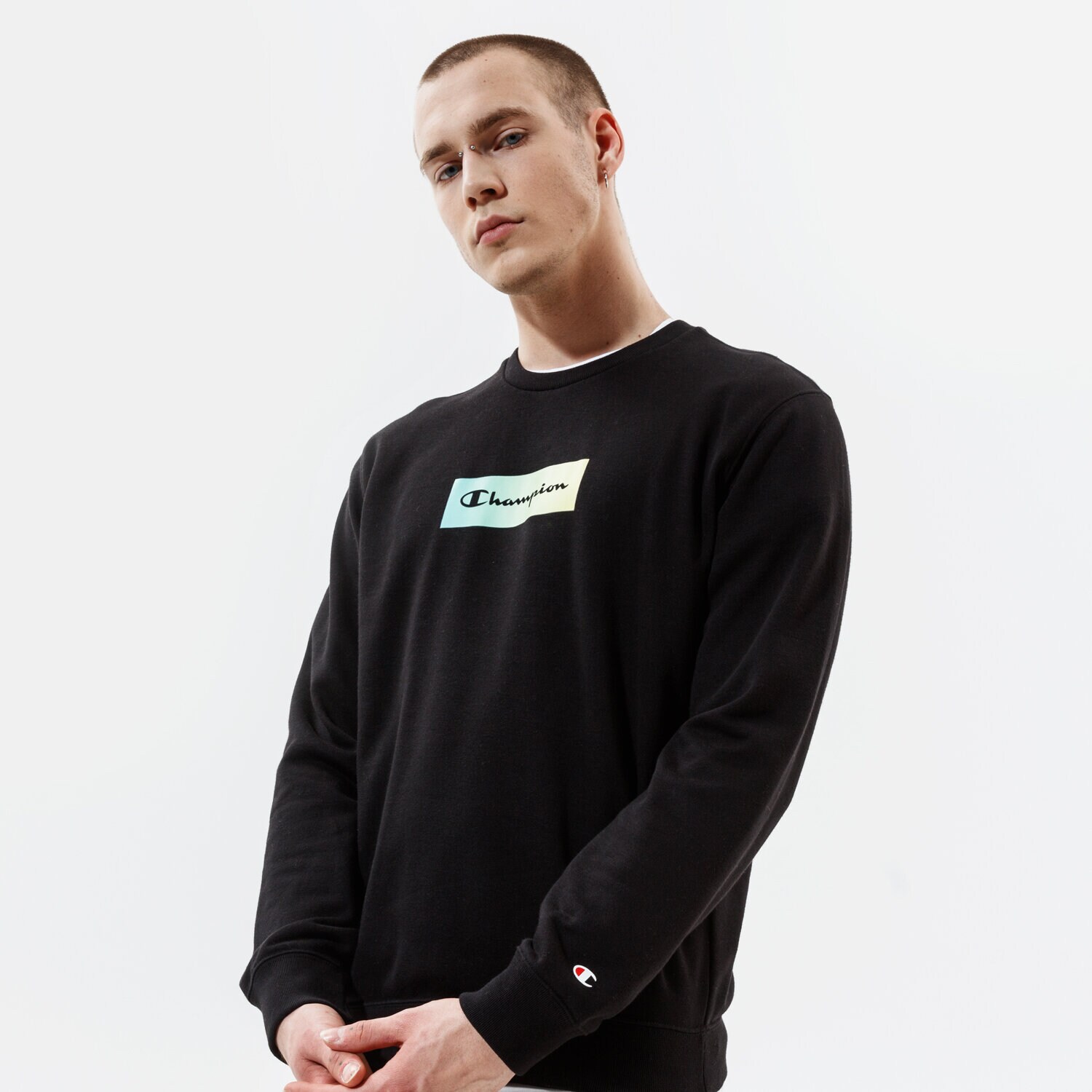 Bărbați bluză CHAMPION BLUZĂ CREWNECK SWEATSHIRT 215786KK001 Negru