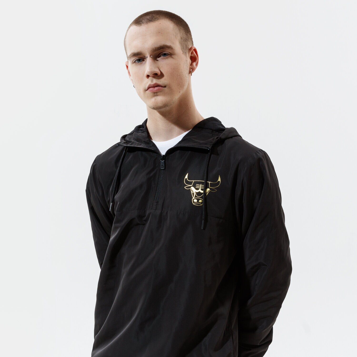 Bărbați jachetă NEW ERA JACHETĂ NEW ERA METALIC BULLS CHICAGO BULLS BLK 12590863 Negru
