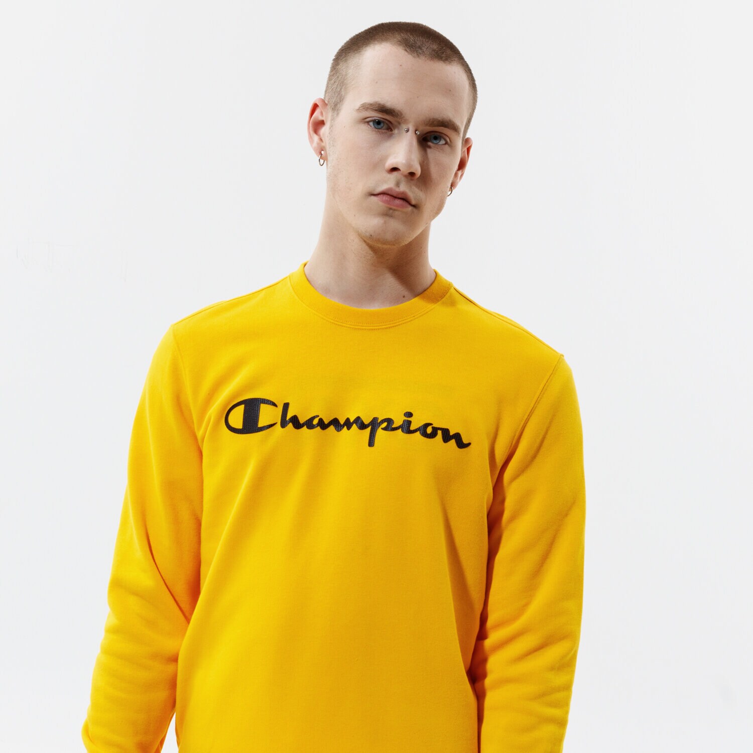 Bărbați bluză CHAMPION BLUZĂ CREWNECK SWEATSHIRT 214140YS058 Galben