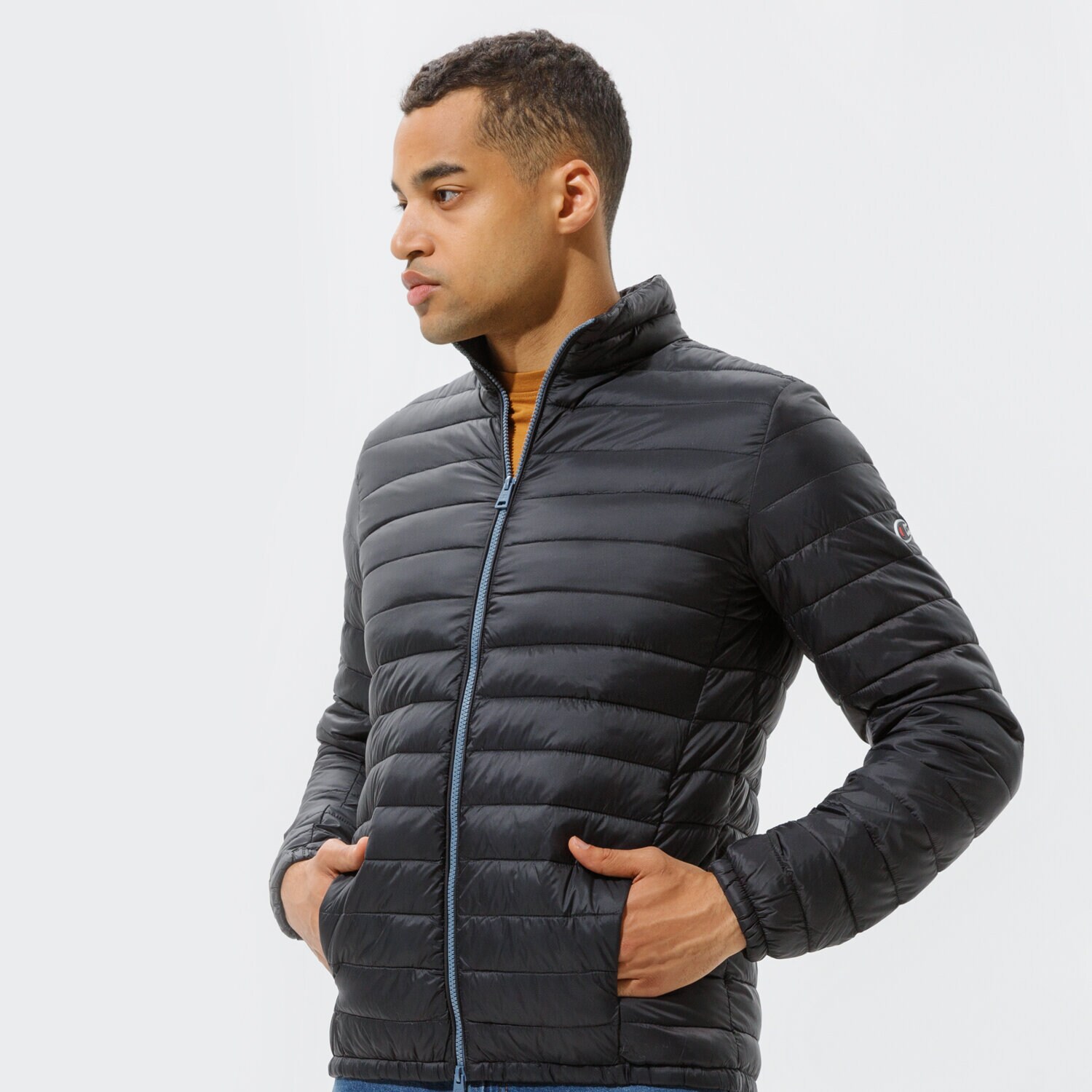 Bărbați jachetă CHAMPION JACHETĂ JACKET 215644KK001 Negru