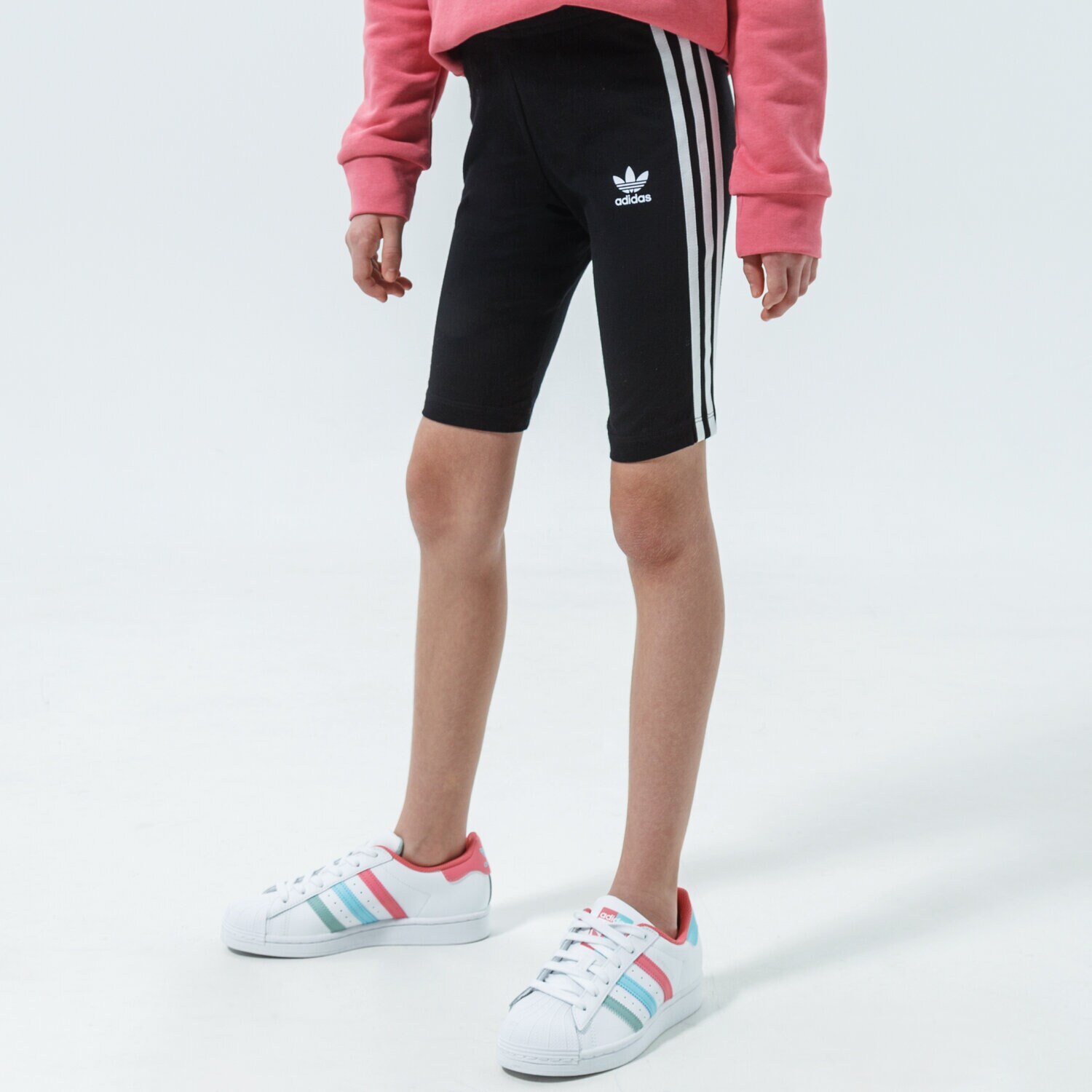 Pantaloni scurți și rochii pentru copii ADIDAS PANTALONI SCURȚI CYCLING SHORTS WW FM5682 Negru