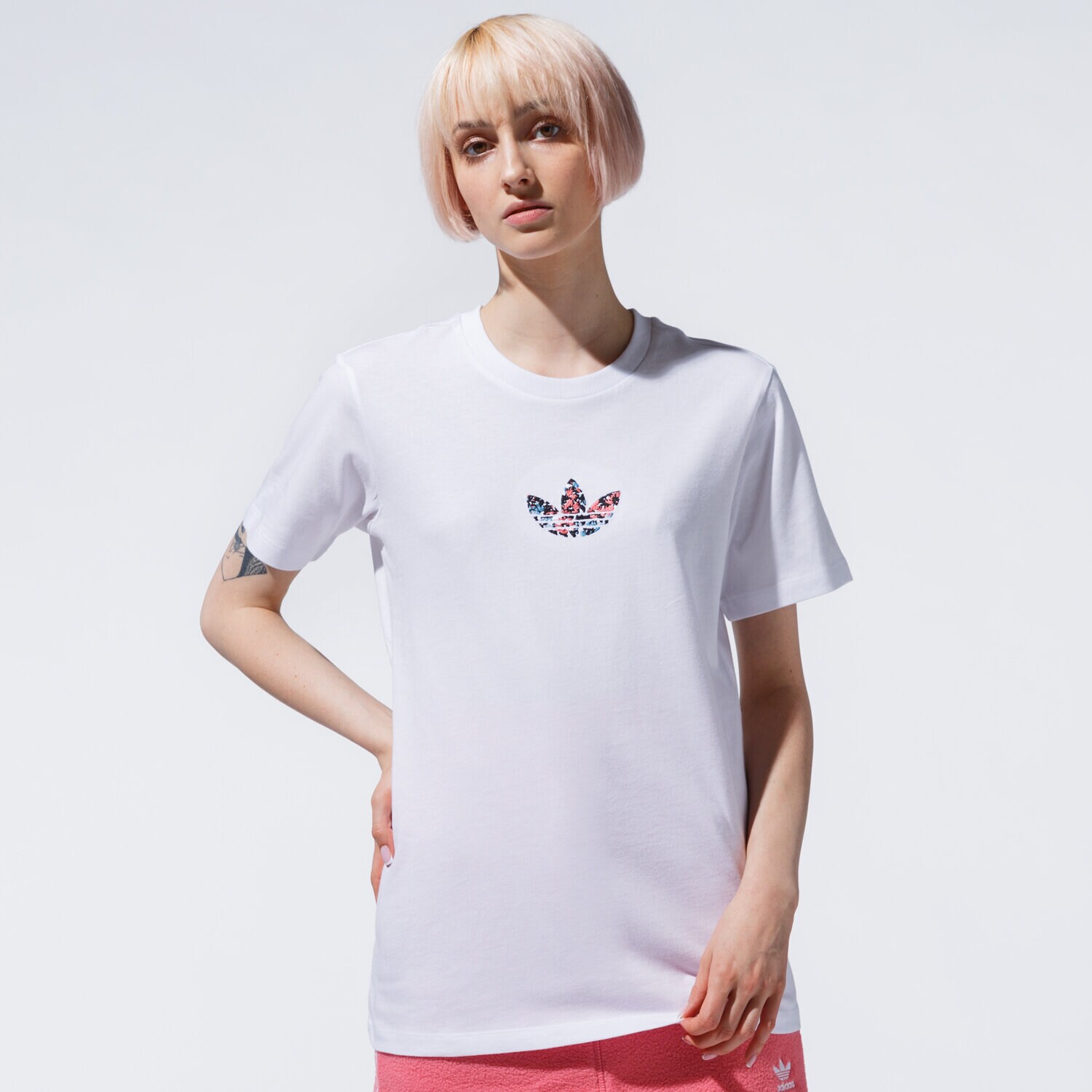 Femei tricou ADIDAS TRICOU TRICOU GN3042 Alb