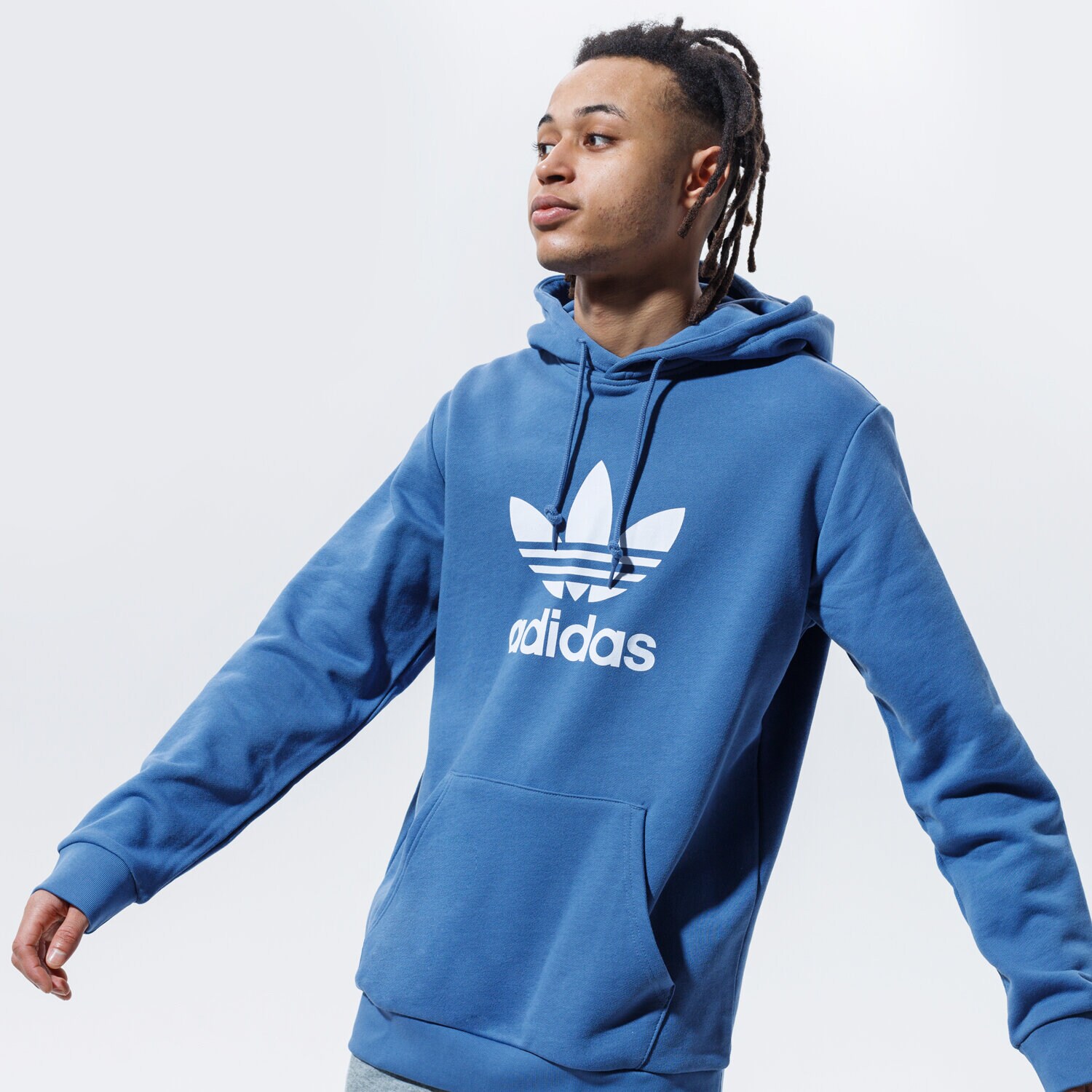 Bărbați bluză ADIDAS BLUZĂ CU GLUGĂ TREFOIL HOODIE GN3460 Albastru