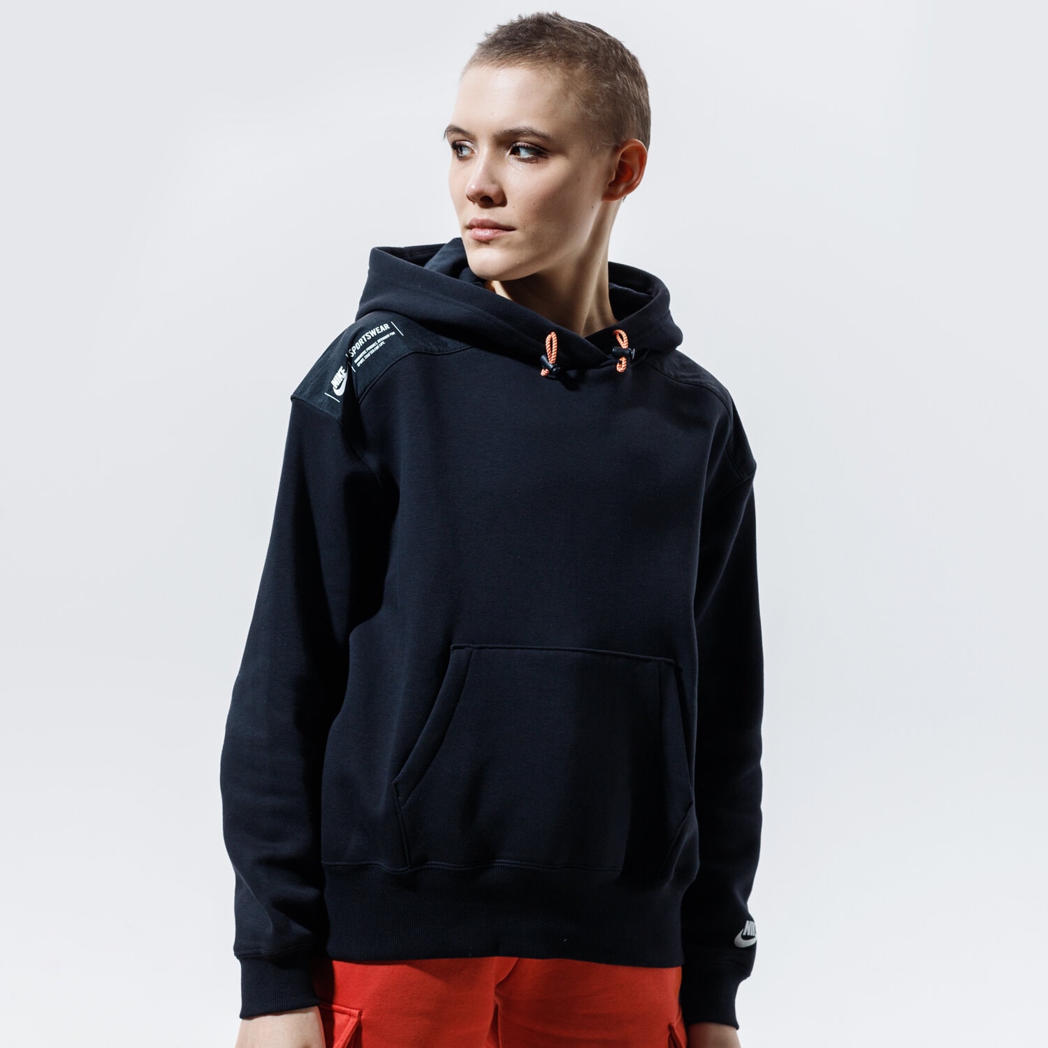 Femei bluză NIKE BLUZĂ CU GLUGĂ W NSW PO HOODIE FLC UU DD3605-010 Negru
