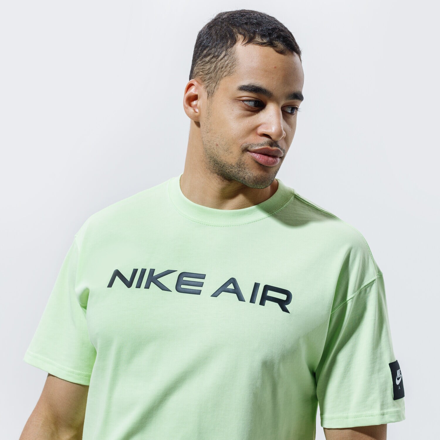 Bărbați tricou NIKE TRICOU AIR DA0304-383 Verde