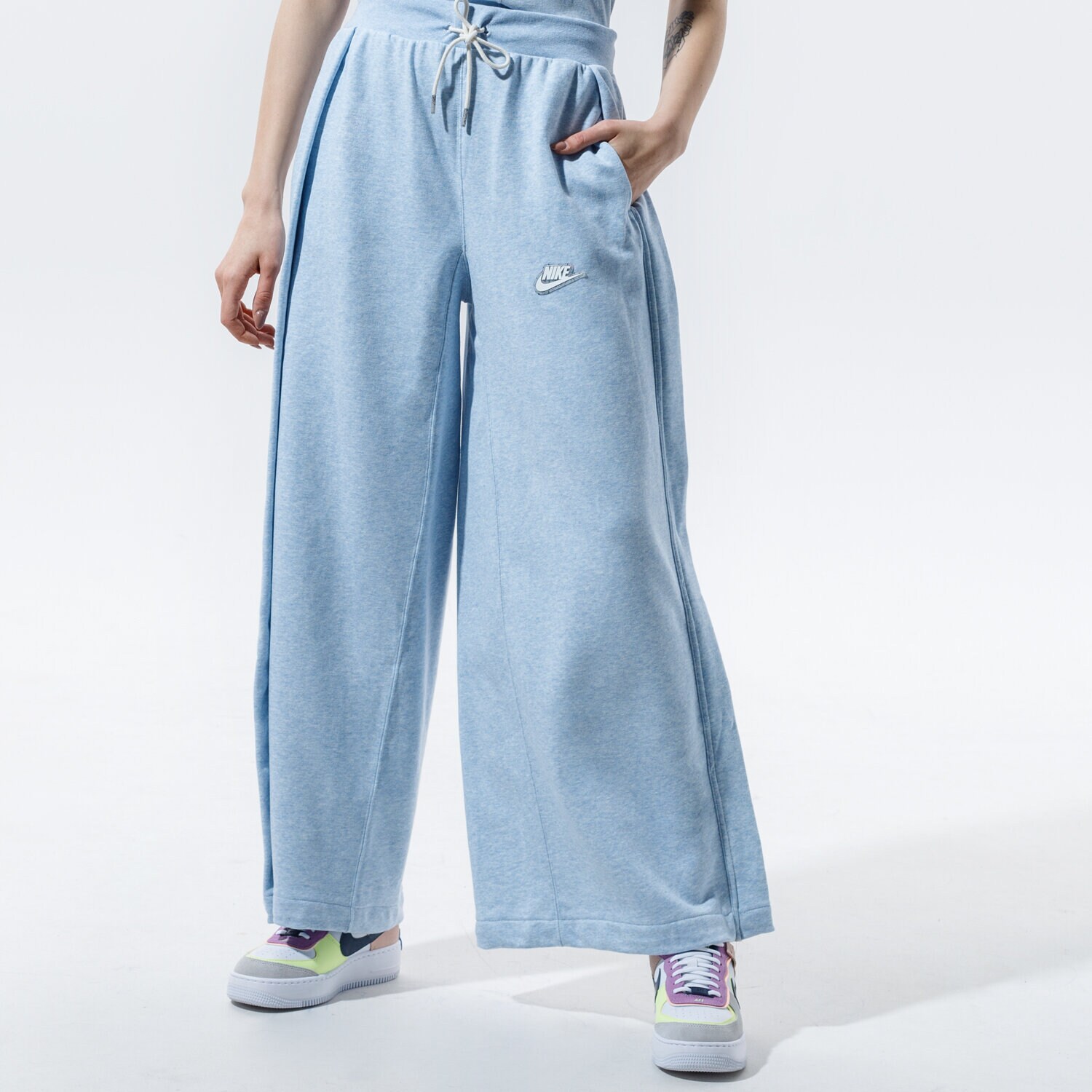 Femei pantaloni NIKE PANTALONI SPORTSWEAR CZ8357-440 Albastru