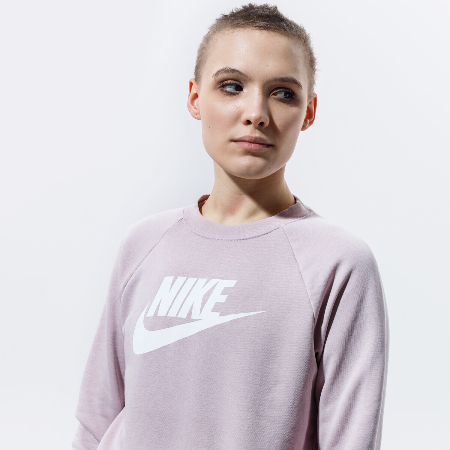 Femei bluză NIKE BLUZĂ SPORTSWEAR ESSENTIAL BV4112-645 Violet