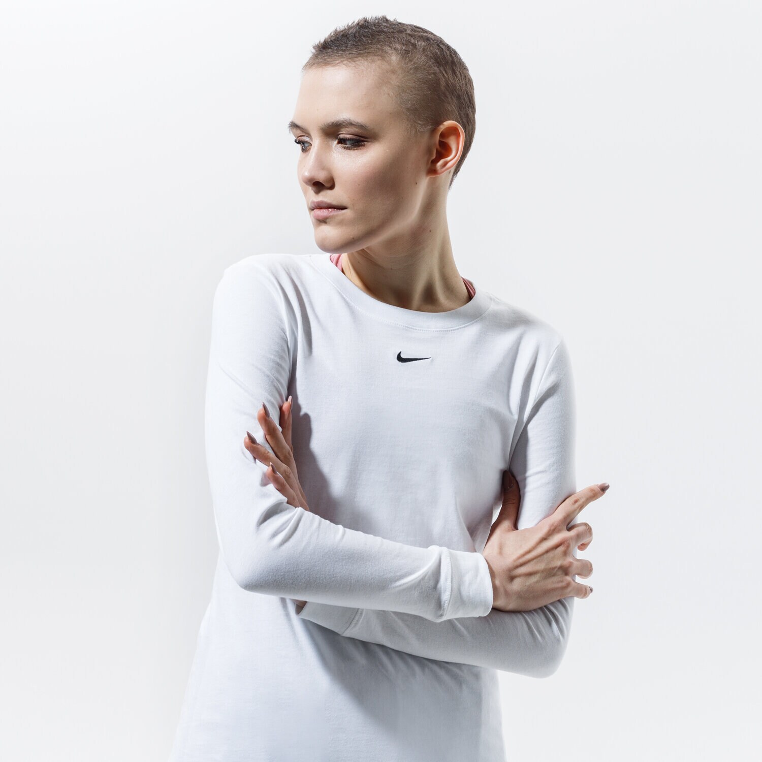Femei tricou NIKE TRICOU W NSW TEE ESSNTL LS LBR DC9833-100 Alb