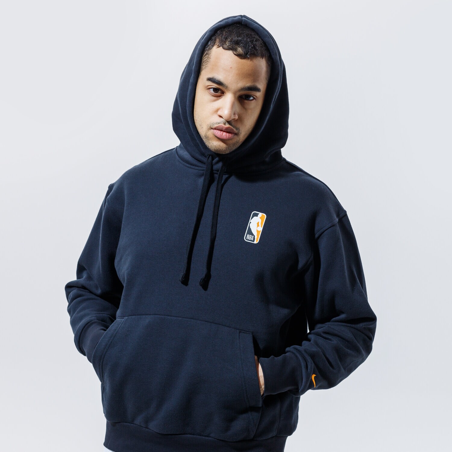 Bărbați bluză NIKE BLUZĂ CU GLUGĂ N31 M NK PO FLC ESSNTL CZ4370-010 Negru