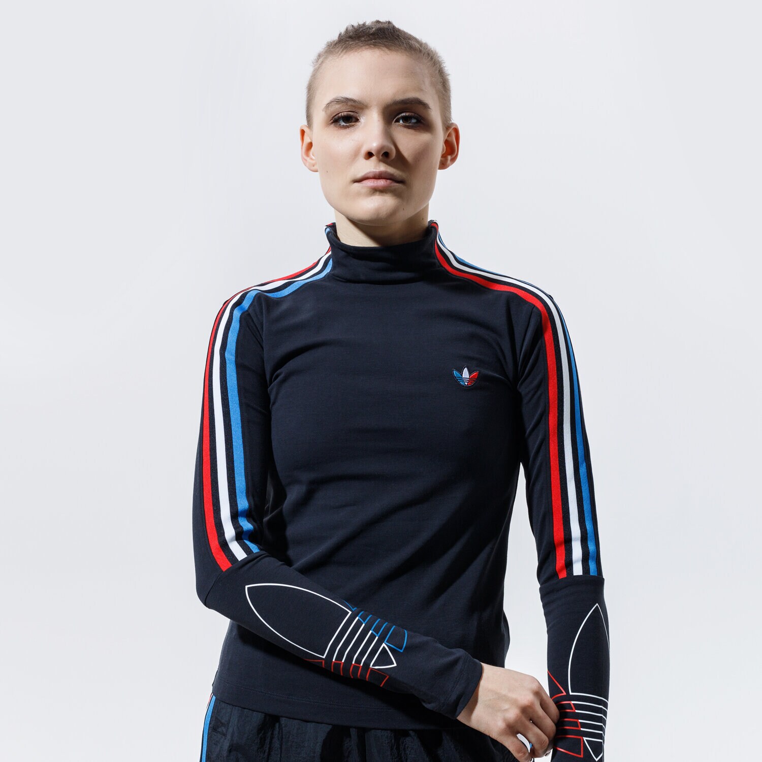Femei tricou ADIDAS TRICOU LONGSLEEVE GN2859 Negru