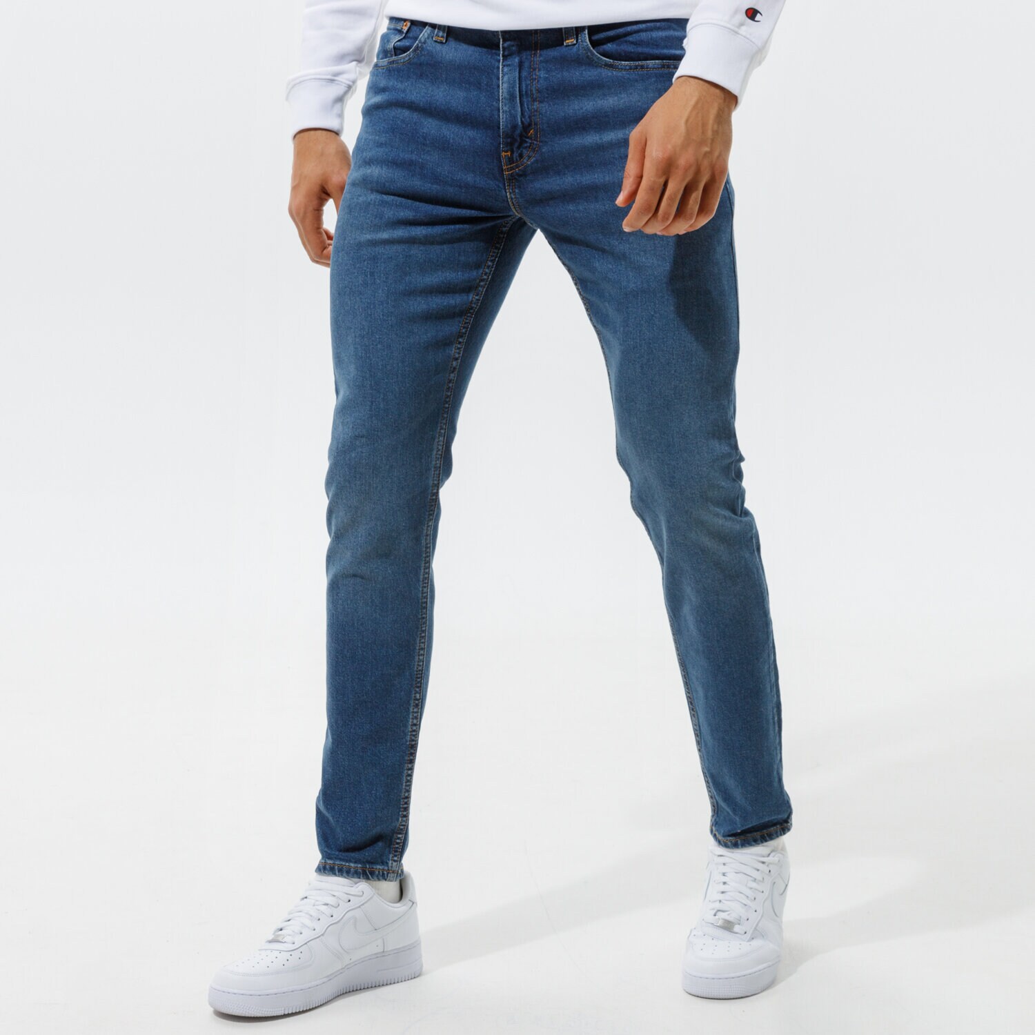 Bărbați pantaloni LEVI'S PANTALONI  512 SLIM TAPER LO BALL 59437-0067 Albastru