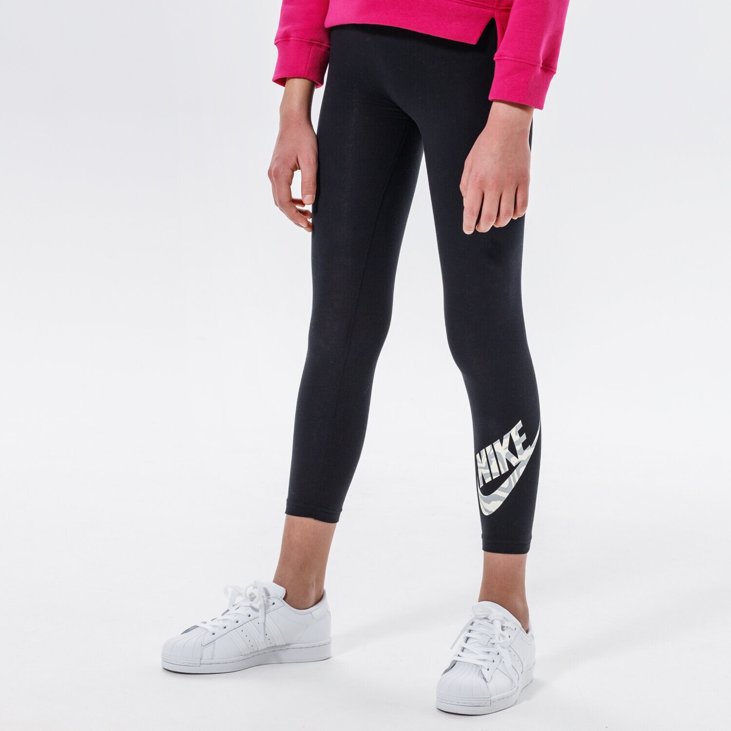 Pantaloni pentru copii NIKE COLANȚI SPORTSWEAR GIRL DC9761-010 Negru