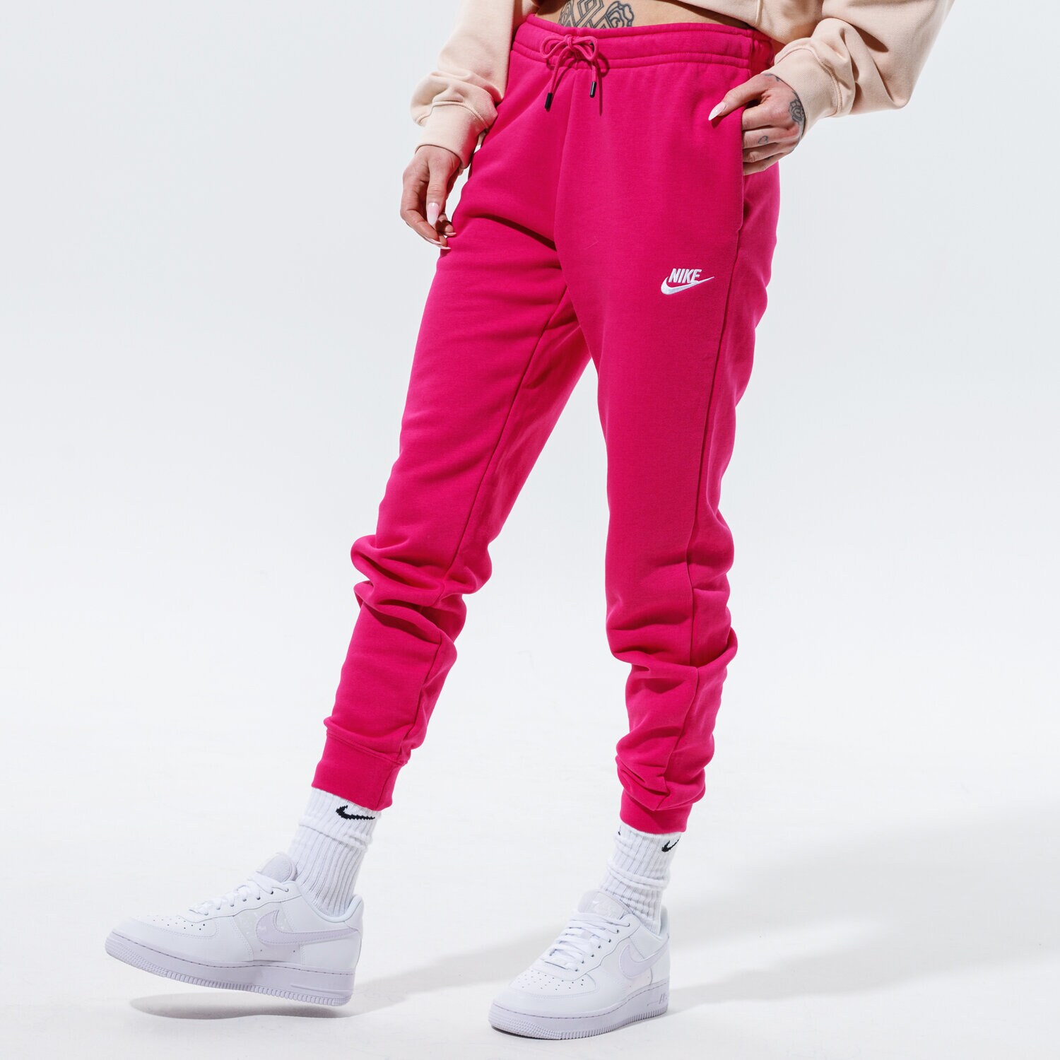 Femei pantaloni NIKE PANTALONI  SPORTSWEAR ESSENTIAL BV4095-617 Roz