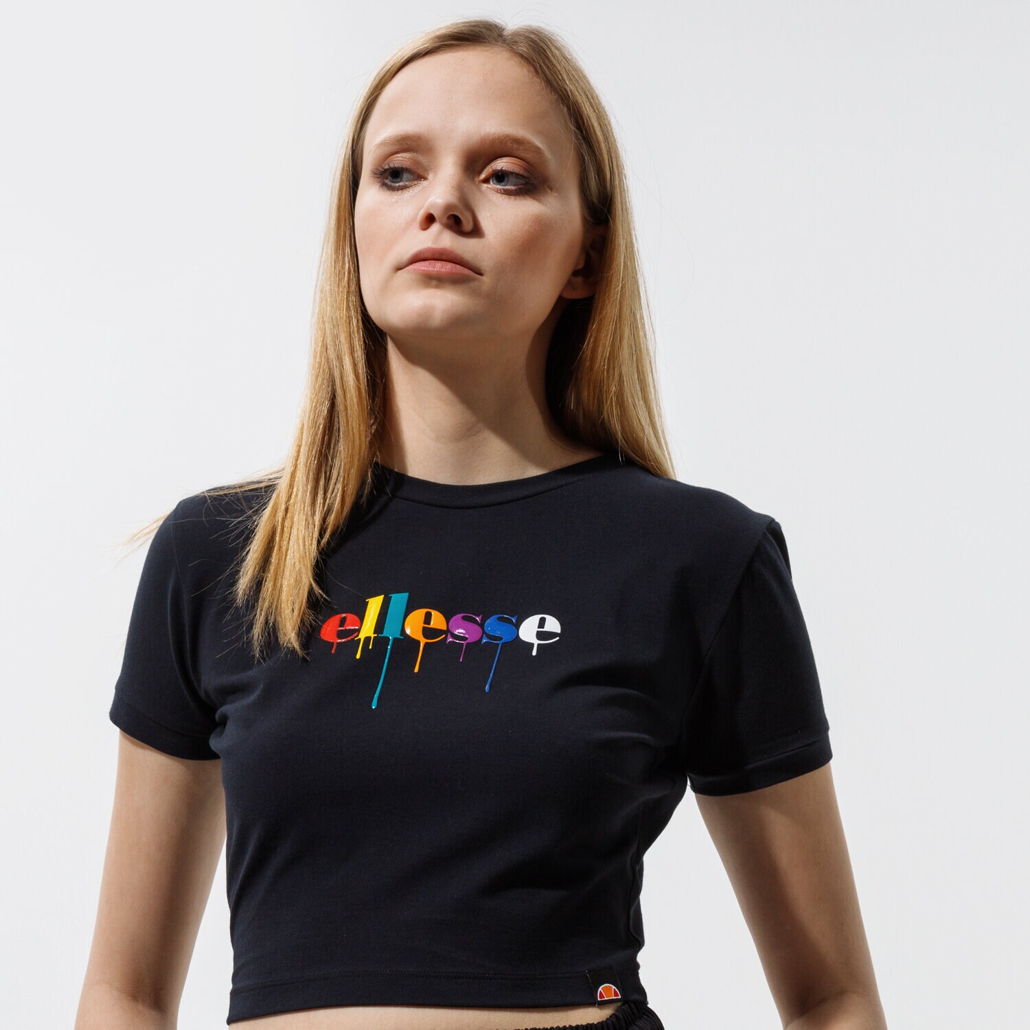 Femei tricou ELLESSE TRICOU ROMANCIA CROP TRICOU BLK SGI11087011 Negru