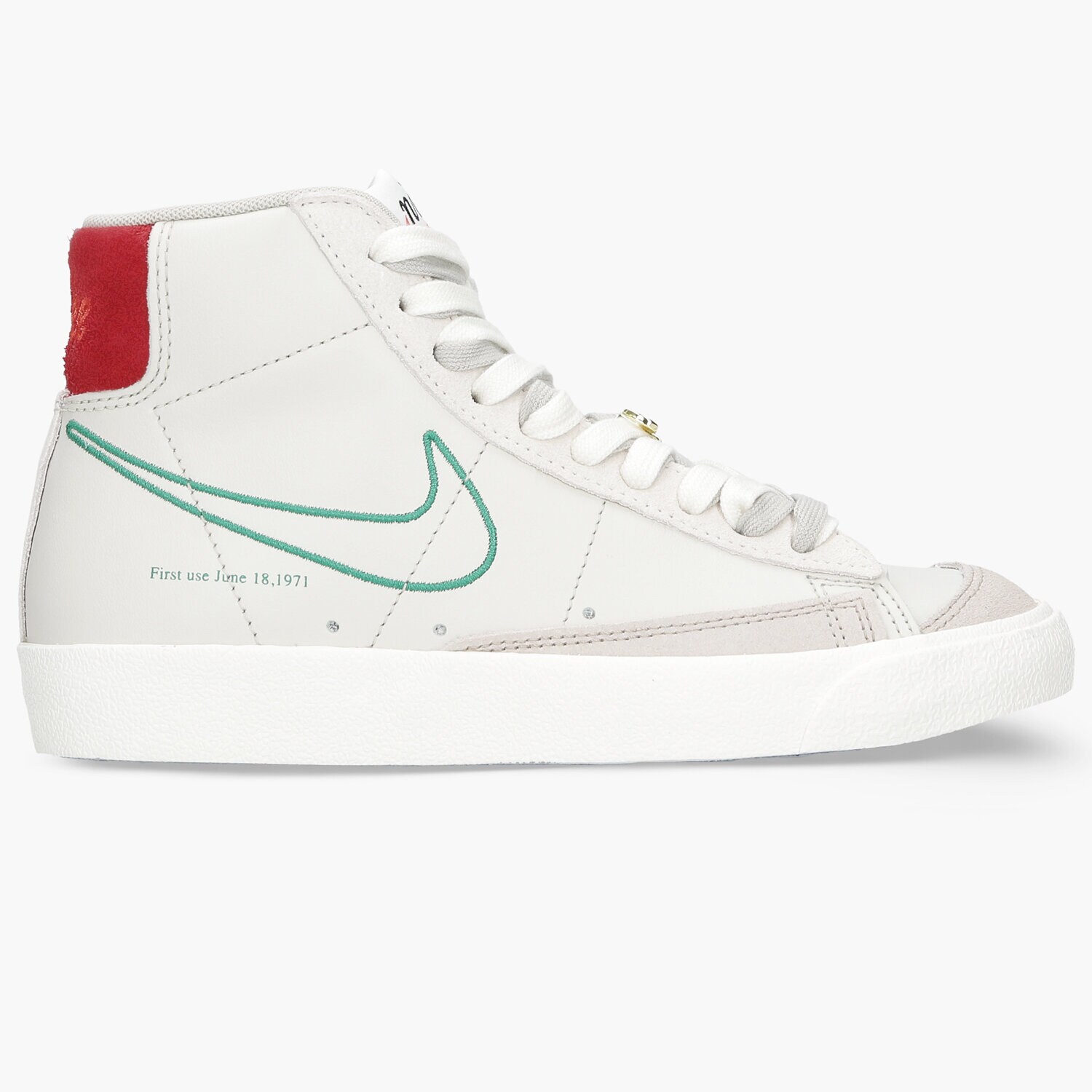 Femei pantofi sport NIKE BLAZER MID '77 SE DH6757-001 Bej