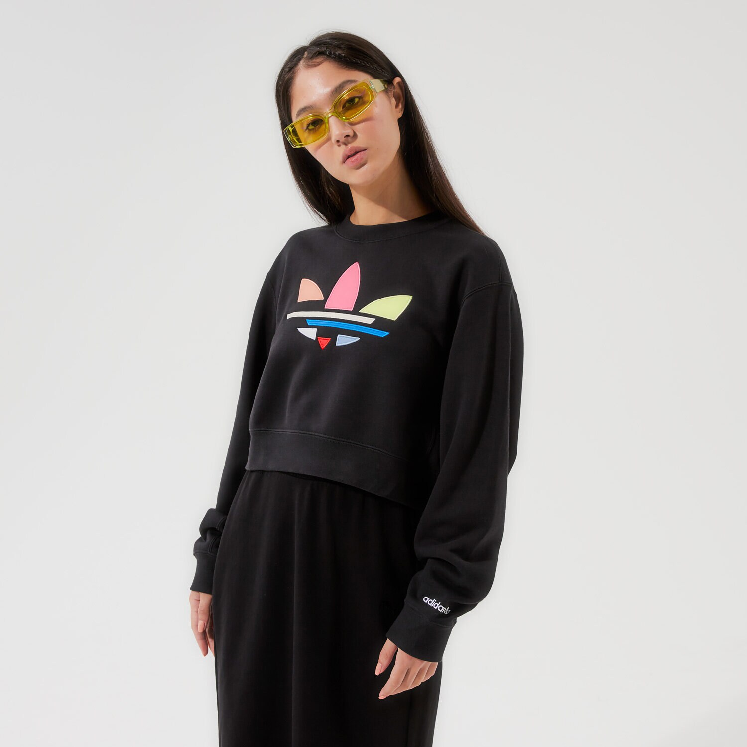 Femei bluză ADIDAS BLUZĂ SWEATSHIRT H22854 Negru