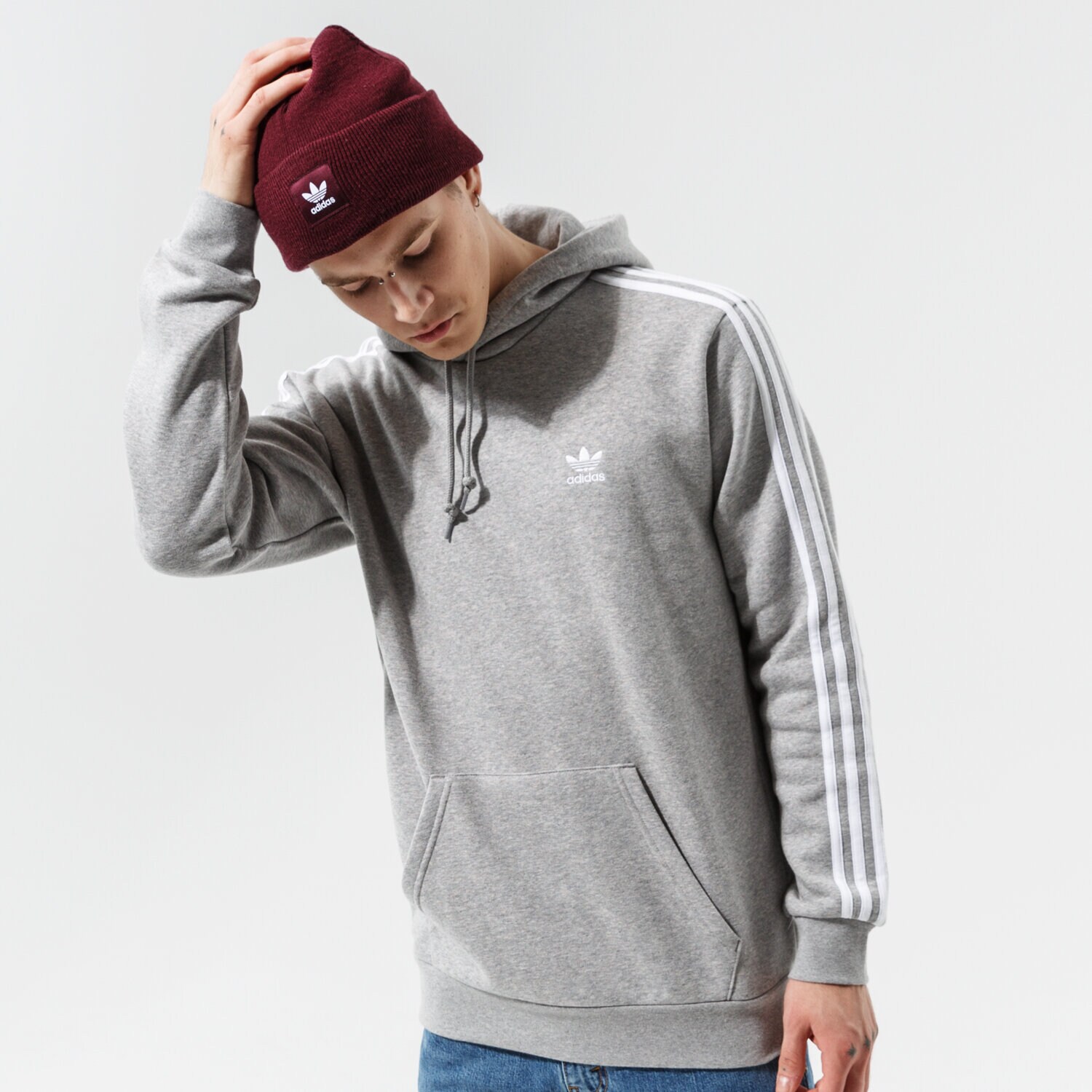 Bărbați bluză ADIDAS BLUZĂ CU GLUGĂ 3-STRIPES HOODY H06675 Gri