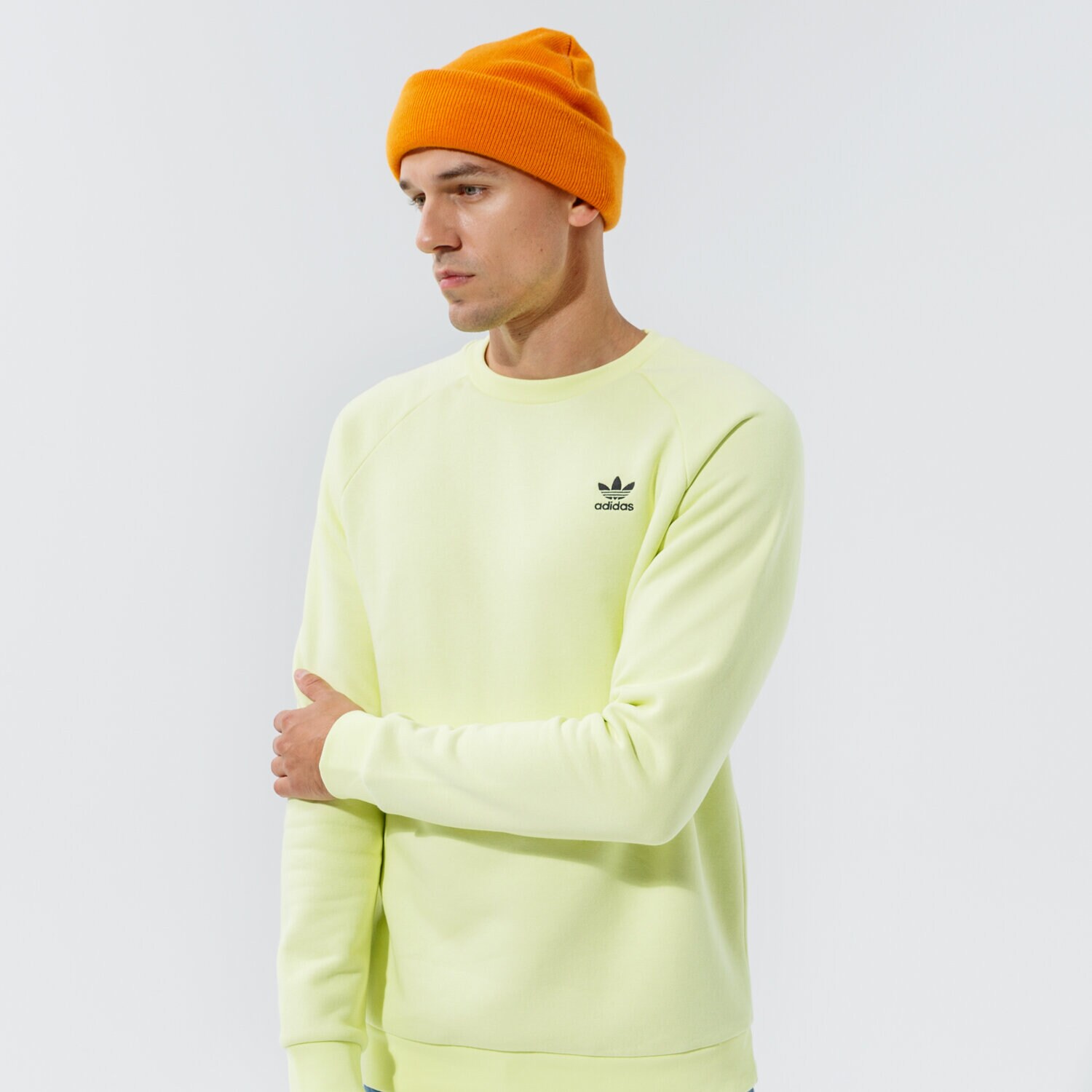 Bărbați bluză ADIDAS BLUZĂ ESSENTIAL CREW H34643 Galben