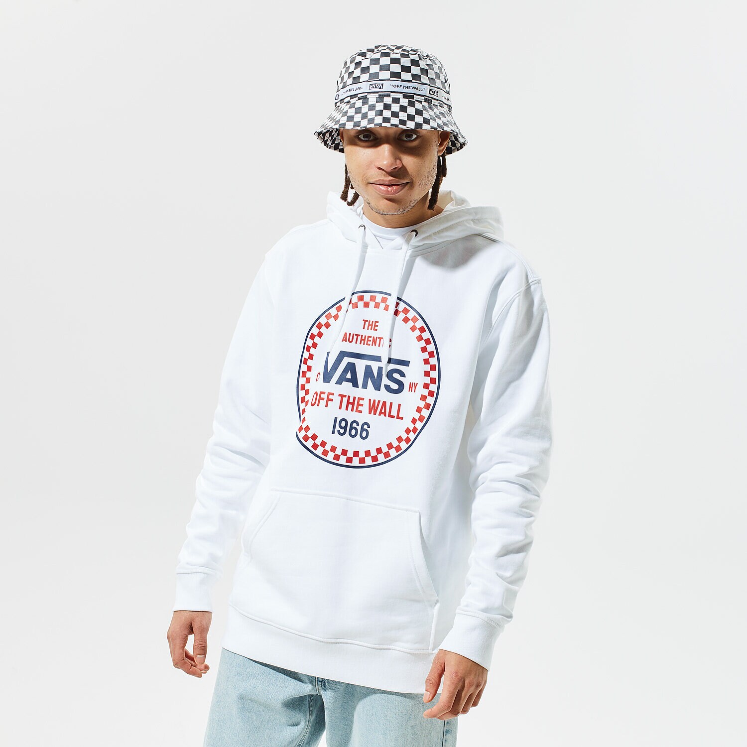 Bărbați bluză VANS BLUZĂ CU GLUGĂ MN CHECKER 66 PO VN0A4RR3WHT1 Alb