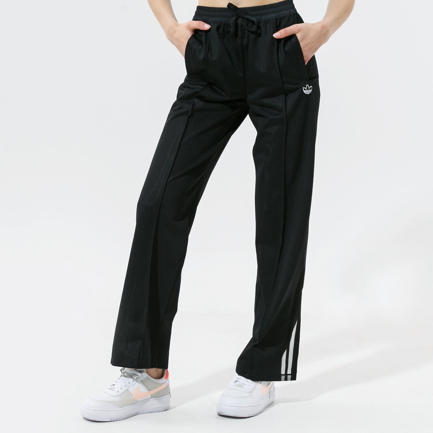 Femei pantaloni ADIDAS PANTALONI  FIREBIRD PANT GN3201 Negru