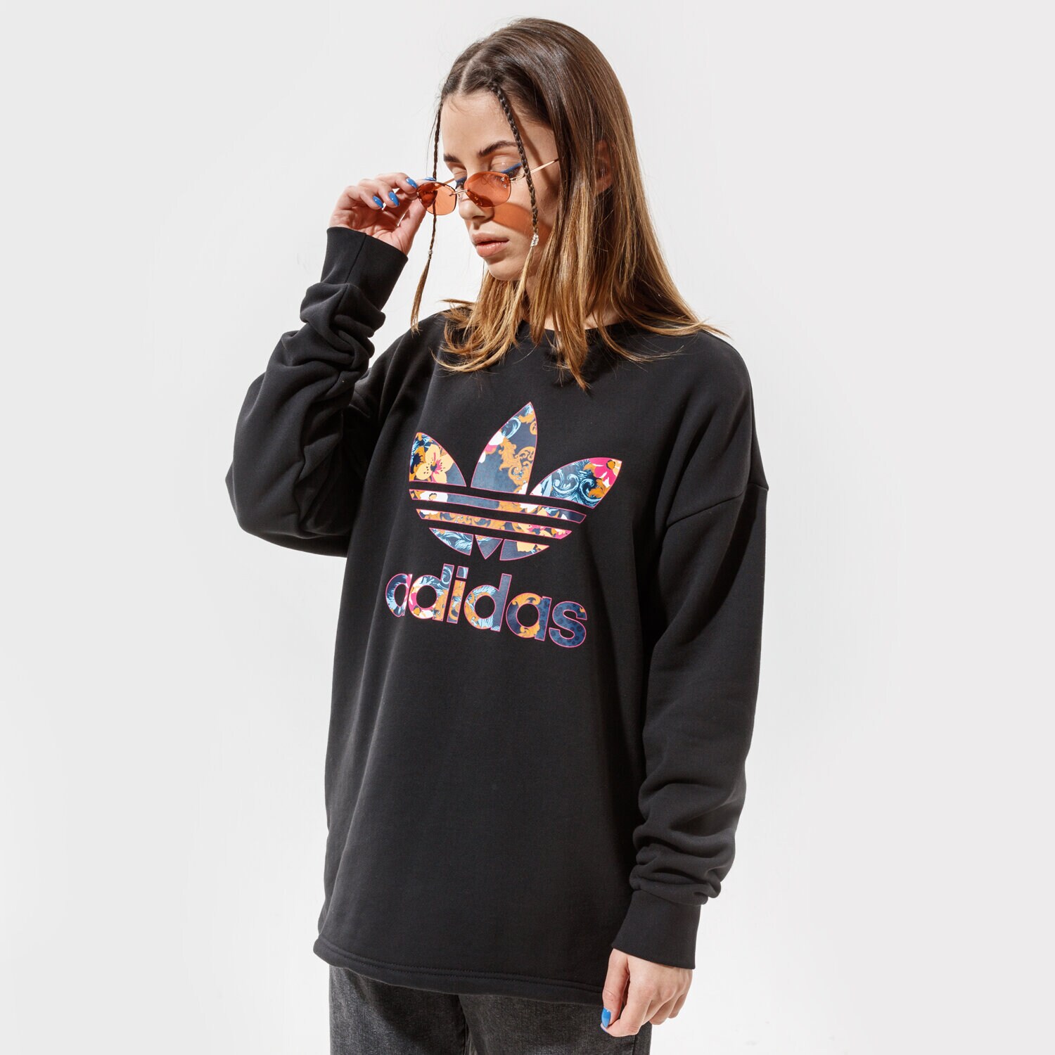 Femei bluză ADIDAS BLUZĂ SWEATSHIRT GN3355 Negru