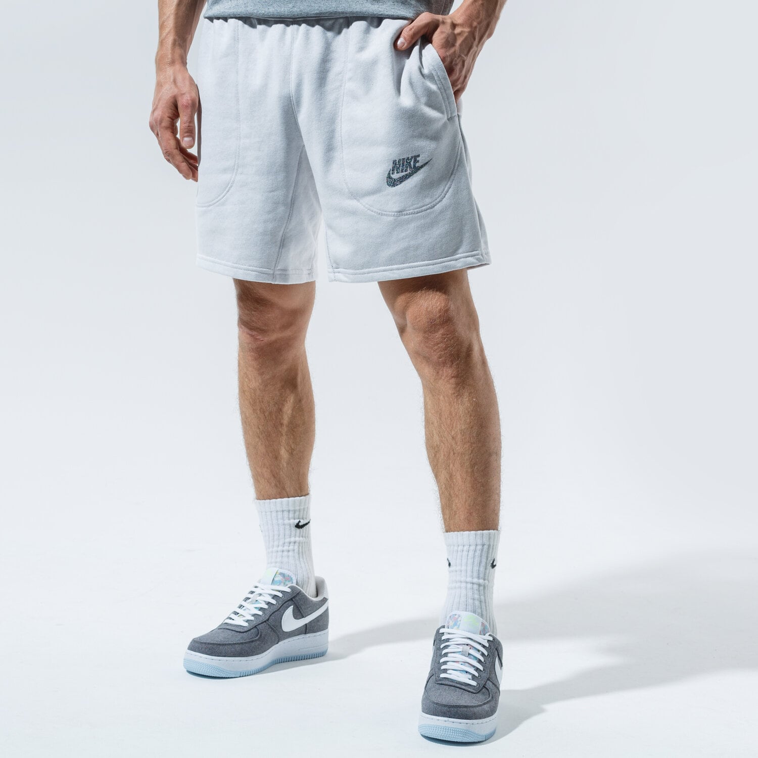 Femei pantaloni scurți NIKE PANTALONI SCURȚI M NSW SHORT FT CU4511-910 Gri