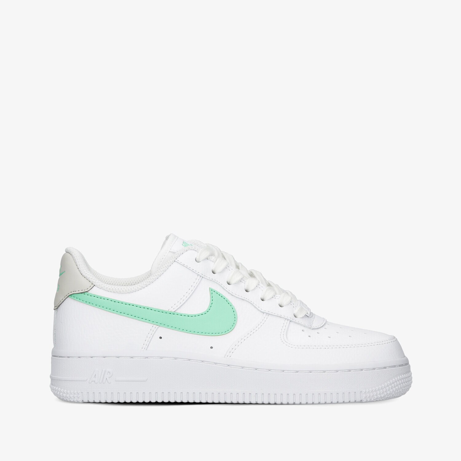 Femei pantofi sport NIKE AIR FORCE 1 '07 ESSENTIAL 315115-164 Alb