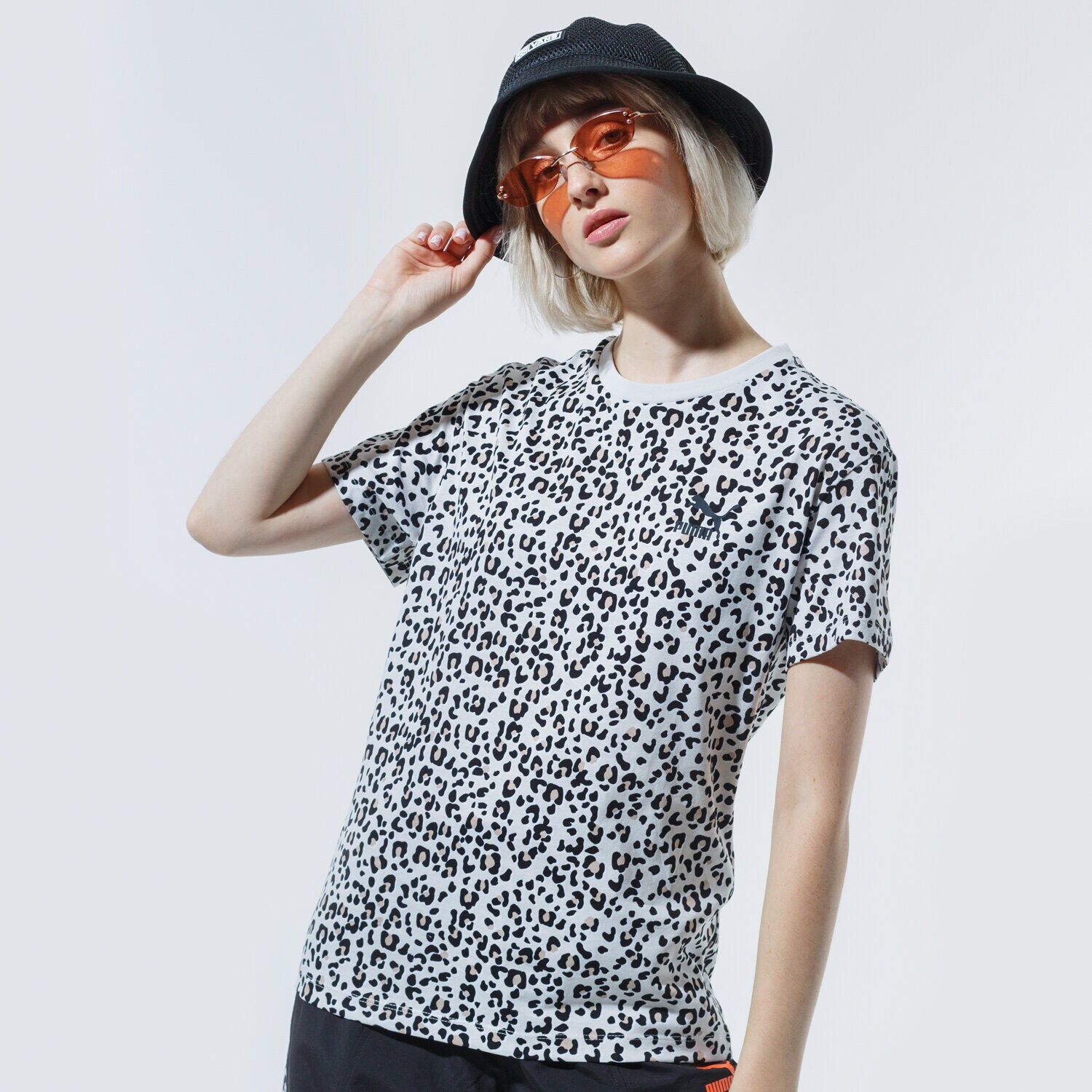 Femei tricou PUMA TRICOU CLASSICS AOP LOGO TEE 59772499 Mulicolor