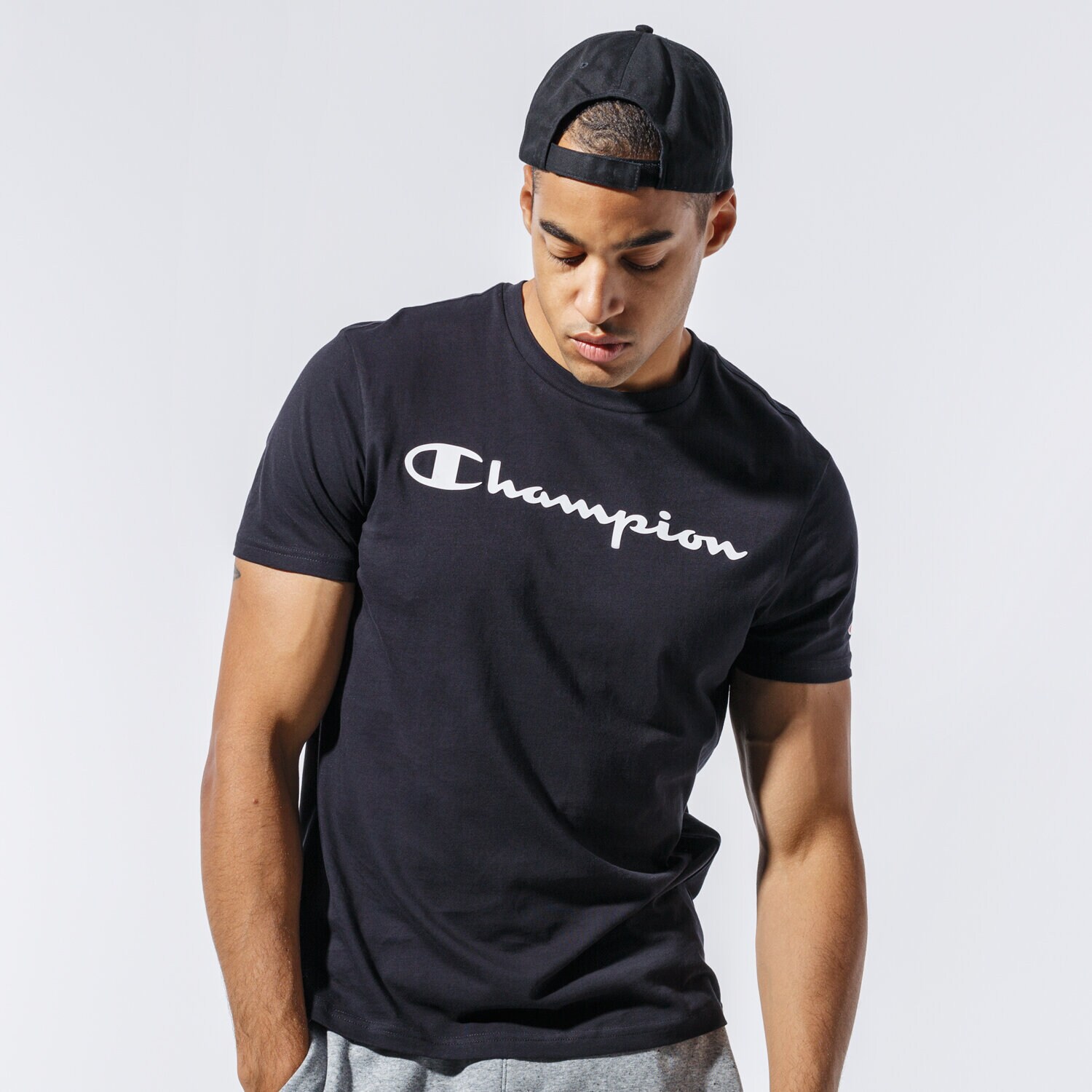 Bărbați tricou CHAMPION TRICOU CREWNECK TRICOU 214747KK001 Negru