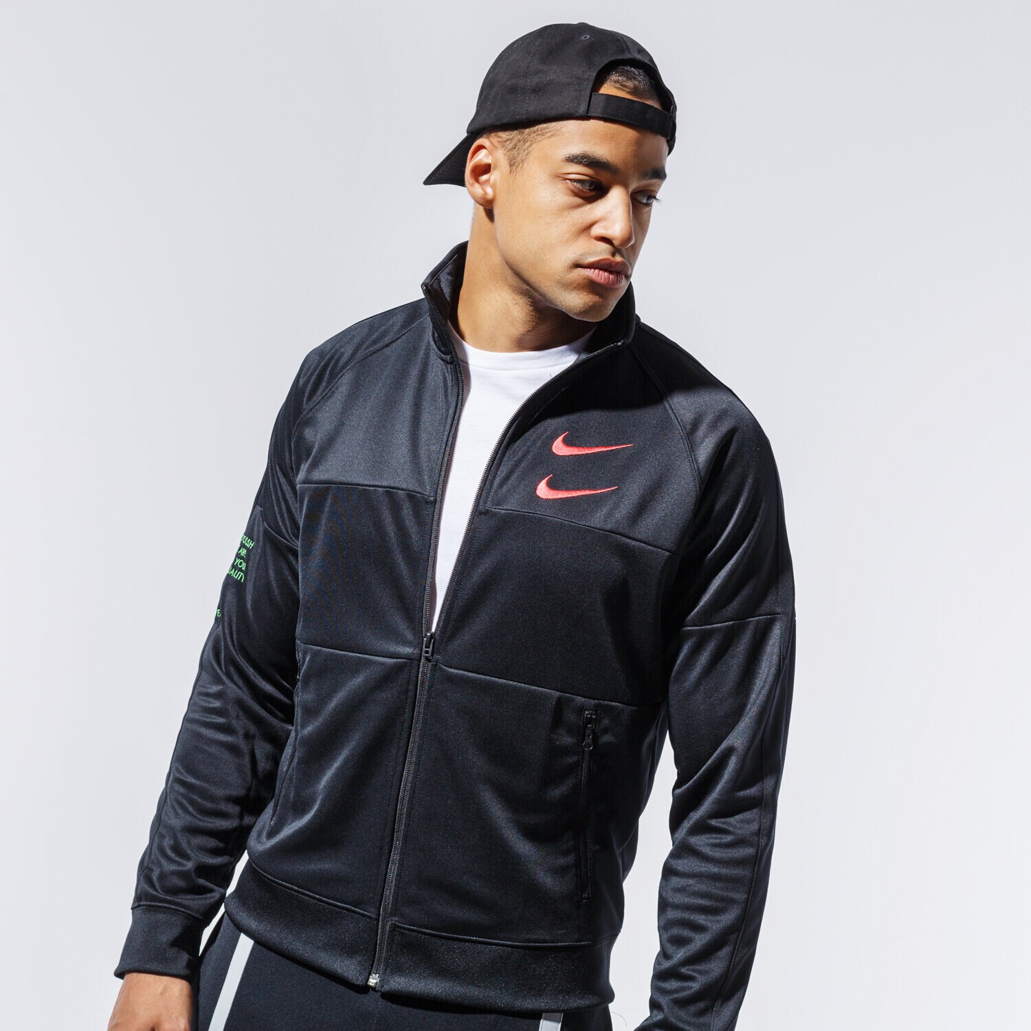 Bărbați bluză NIKE BLUZĂ M NSW SWOOSH JKT PK CU3893-011 Negru