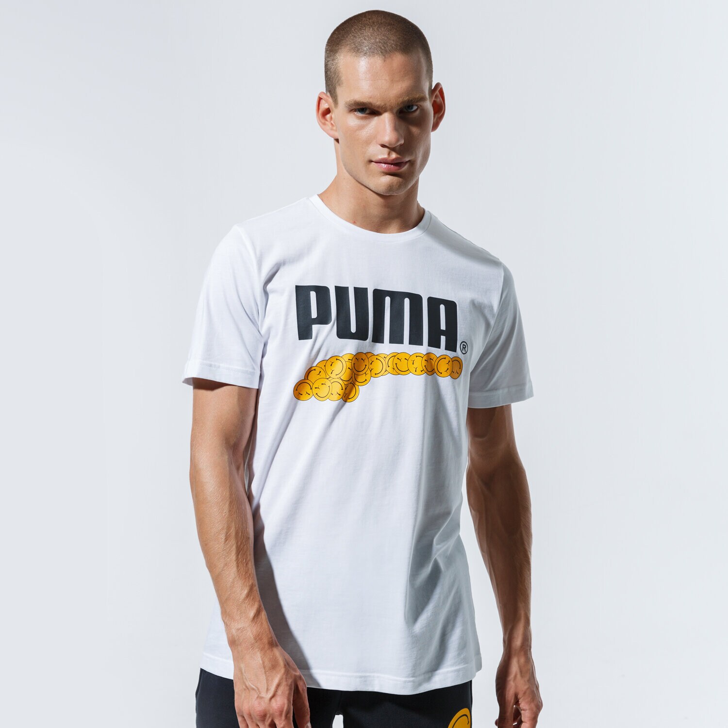 Bărbați tricou PUMA TRICOU PUMA CLUB GRAPHIC TEE 59879302 Alb
