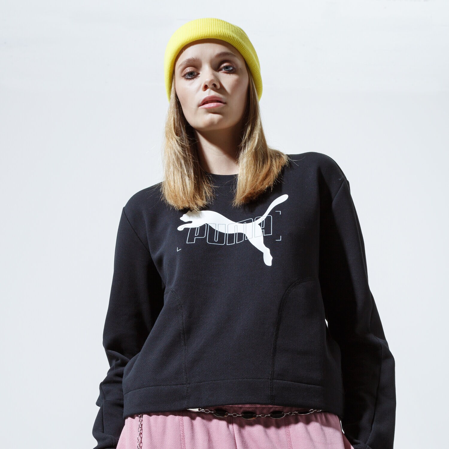 Femei bluză PUMA BLUZĂ NU-TILITY CREW 58355301 Negru