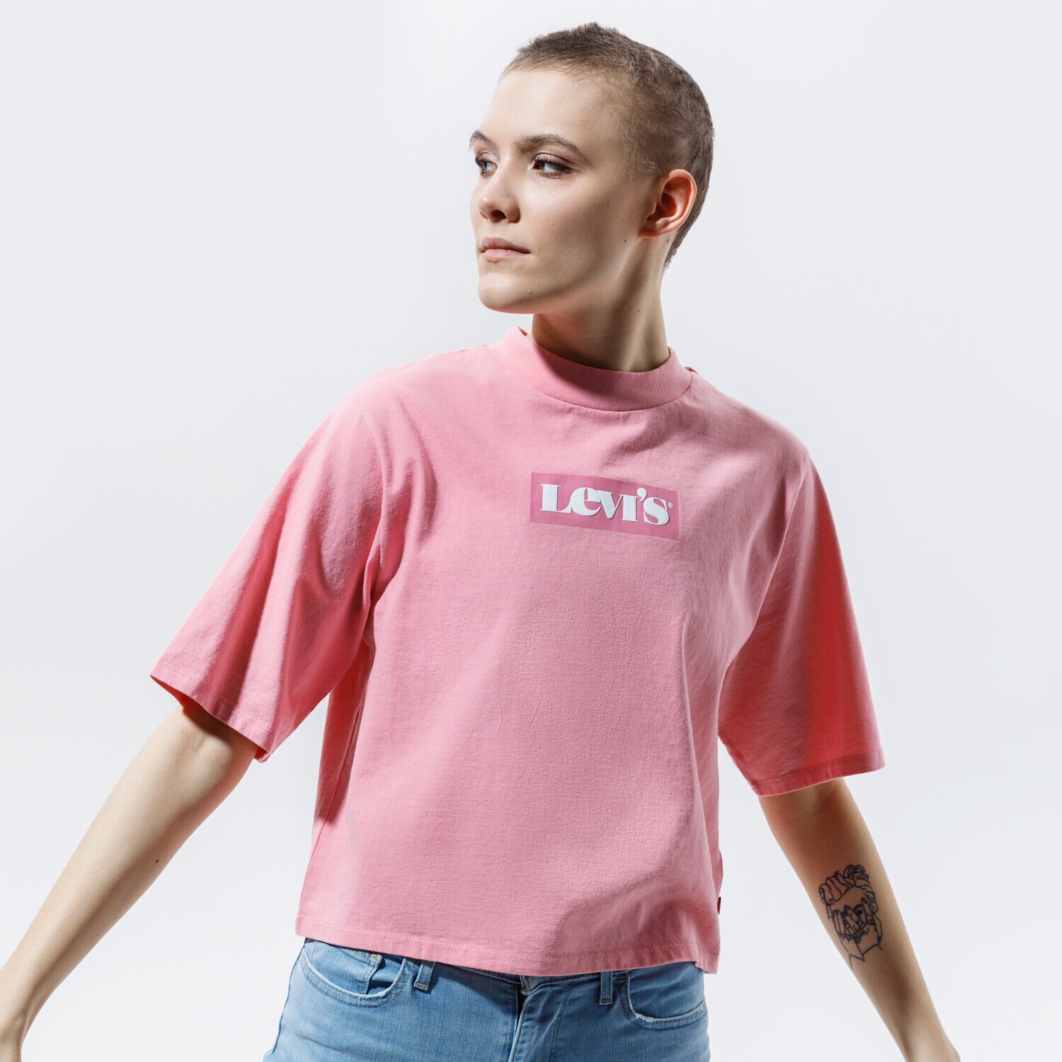 Femei tricou LEVI'S TRICOU HEAVYWEIGHT RIGHT ON TEE 18392-0003 Roz