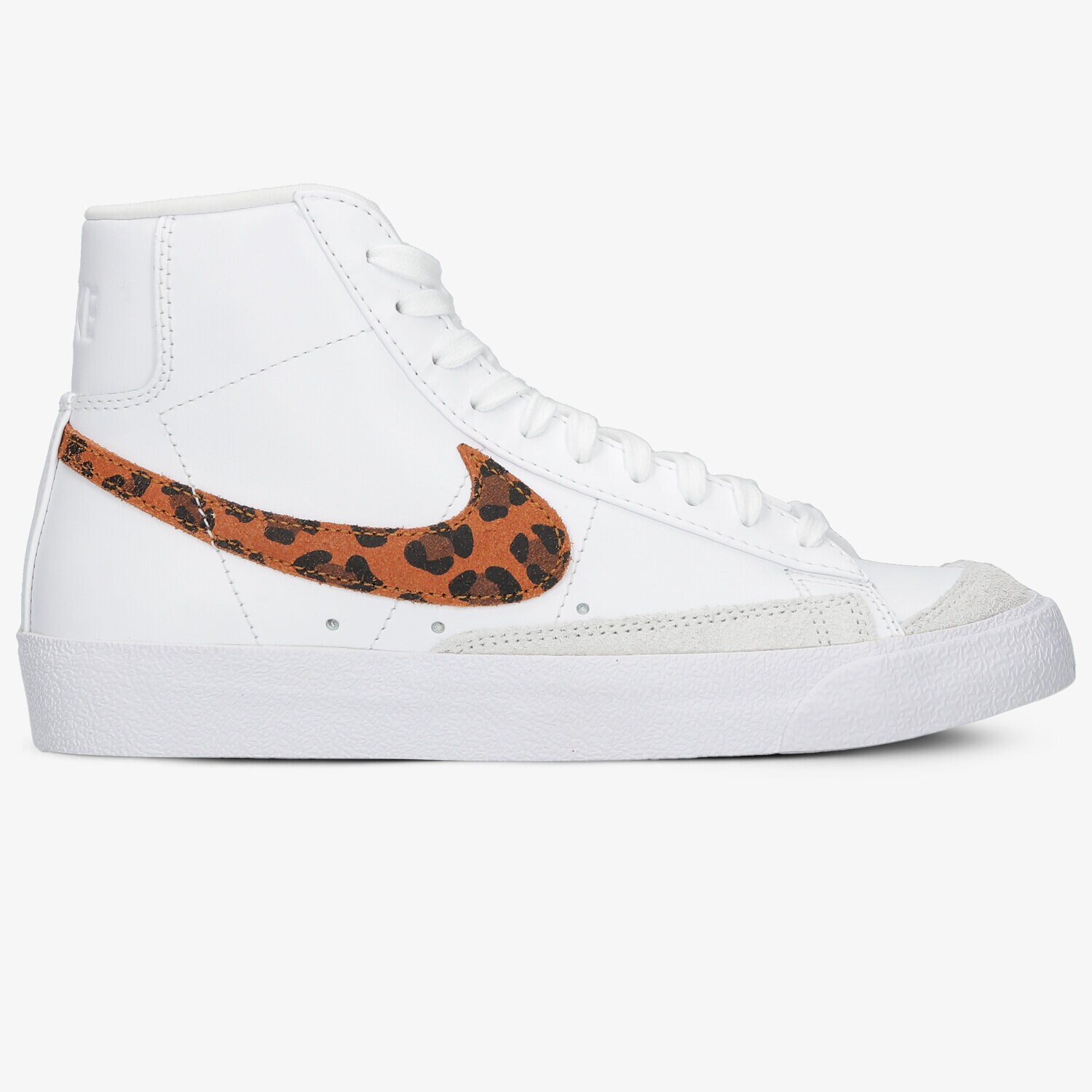 Femei pantofi sport NIKE BLAZER MID '77 SE DA8736-101 Alb