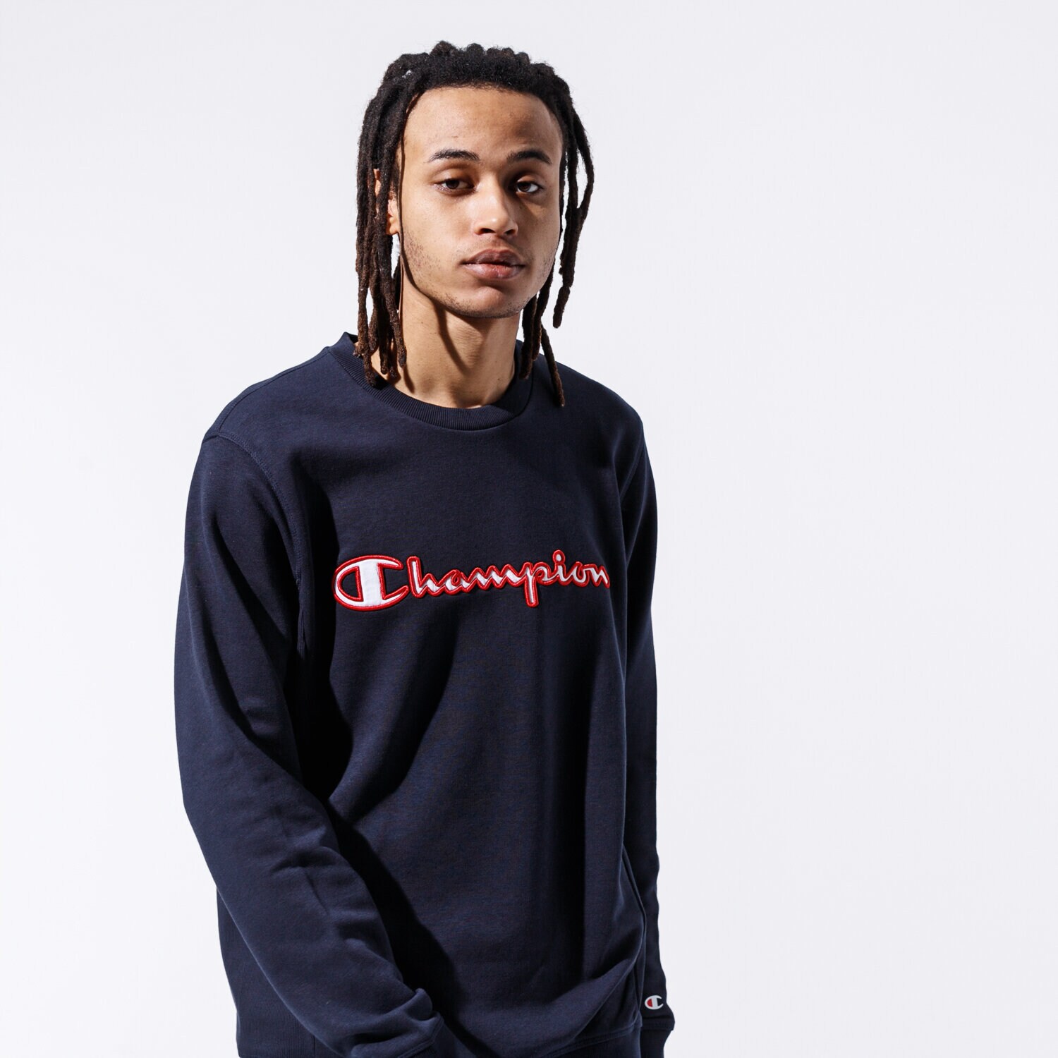Bărbați bluză CHAMPION BLUZĂ LOGO CREWNECK 215495BS501 Bleumarin