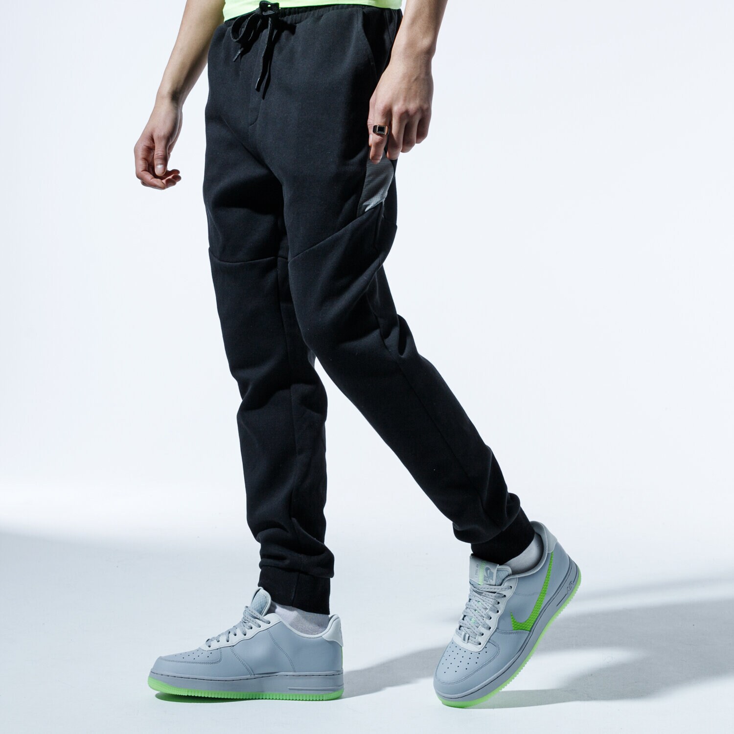 Bărbați pantaloni CONFRONT PANTALONI  RIVER SIDE CF120SPM38002 Negru
