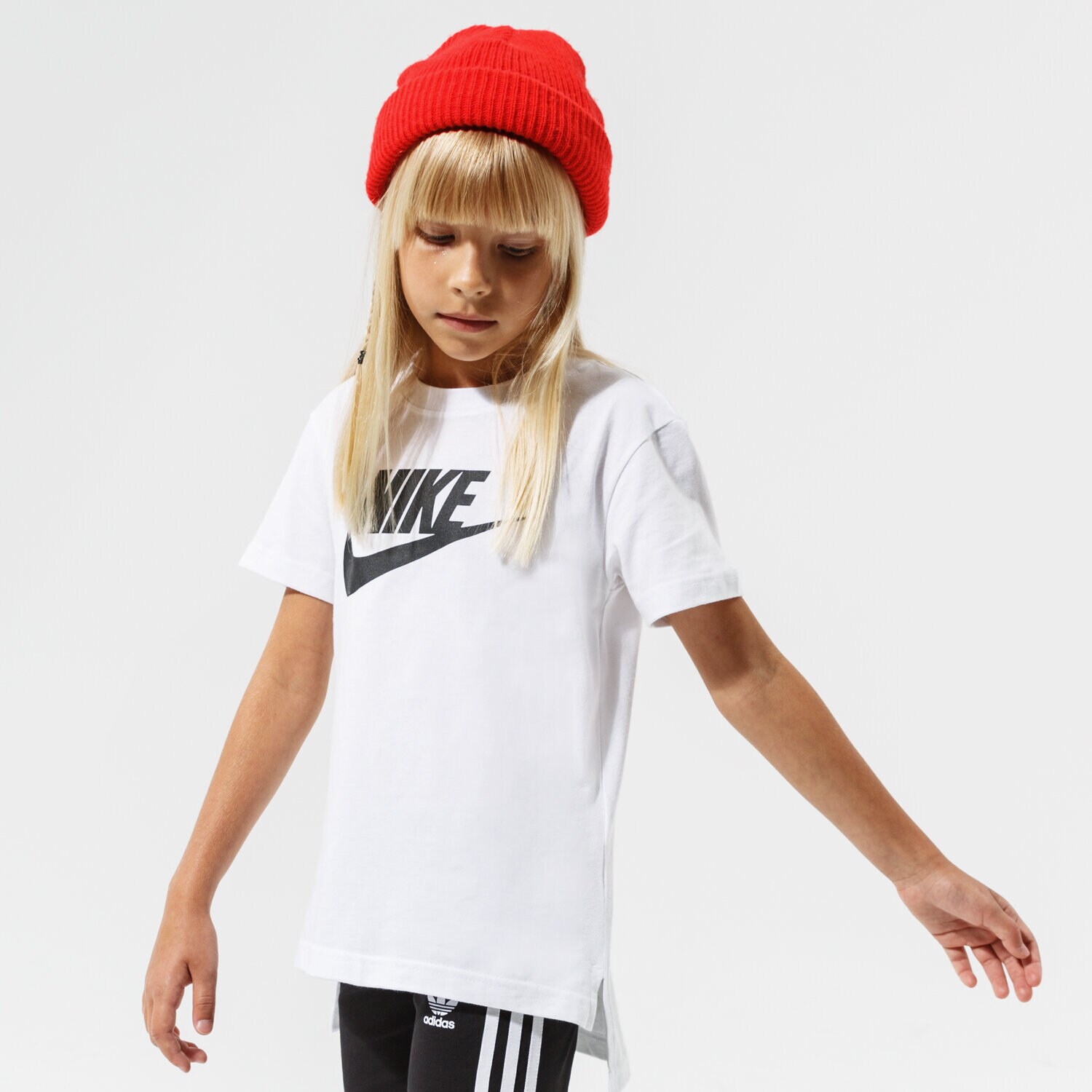 Copii tricou NIKE TRICOU SPORTSWEAR GIRL AR5088-112 Alb