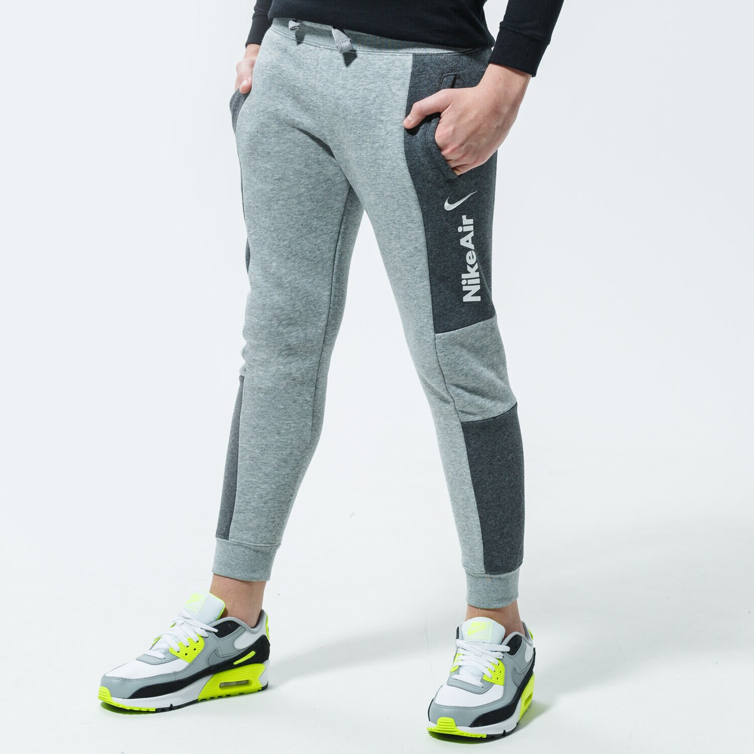 Pantaloni pentru copii NIKE PANTALONI AIR CJ7857-071 Gri
