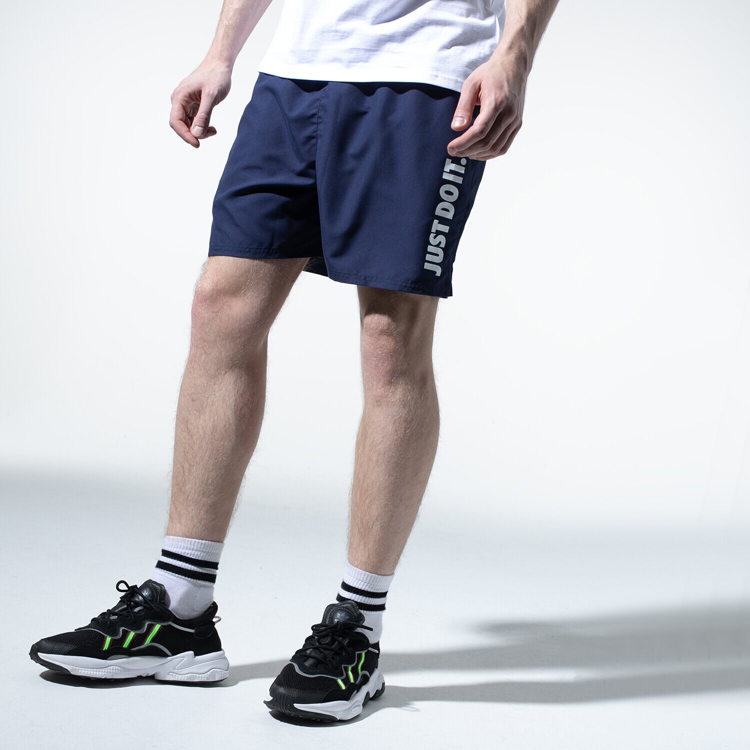 Femei pantaloni scurți NIKE PANTALONI SCURȚI JDI LAP NESSA461440 Bleumarin