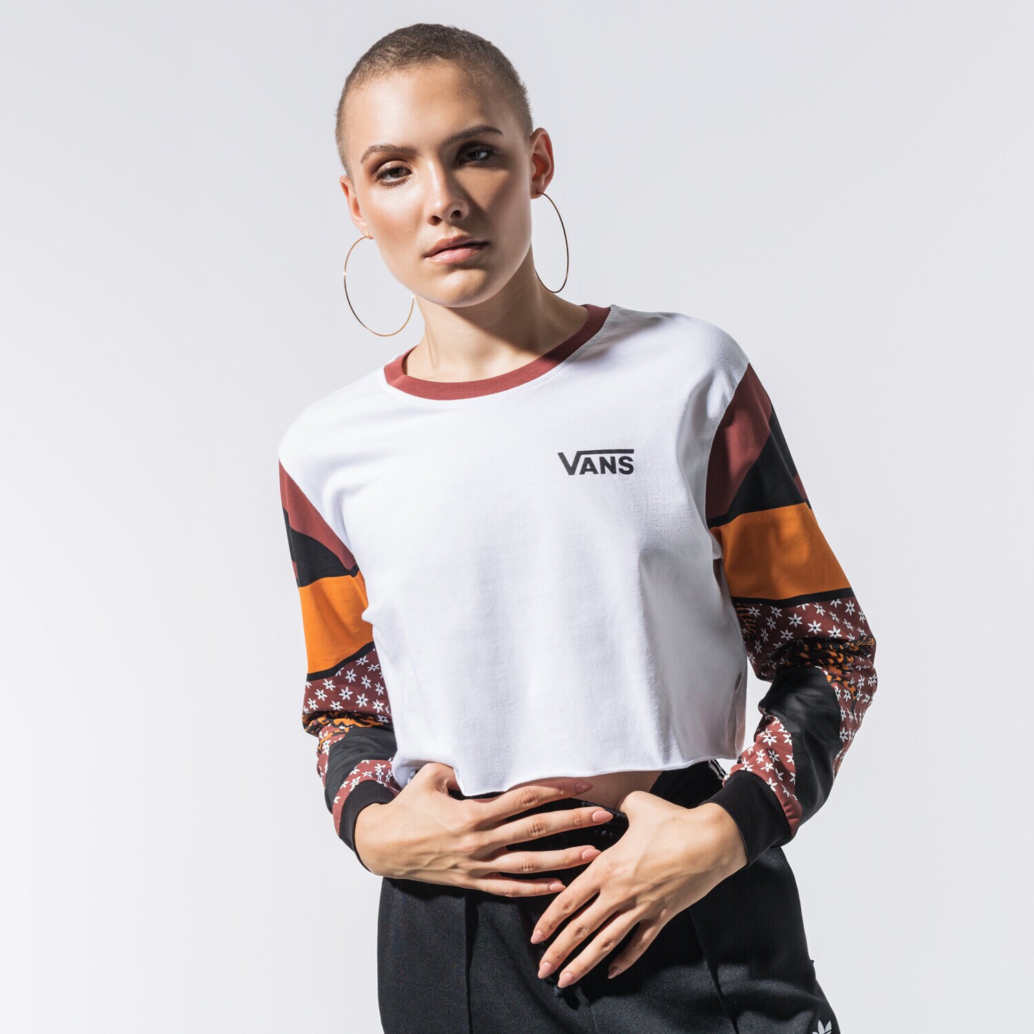 Femei tricou VANS TRICOU SABRE VN0A4V3GWHT1 Alb