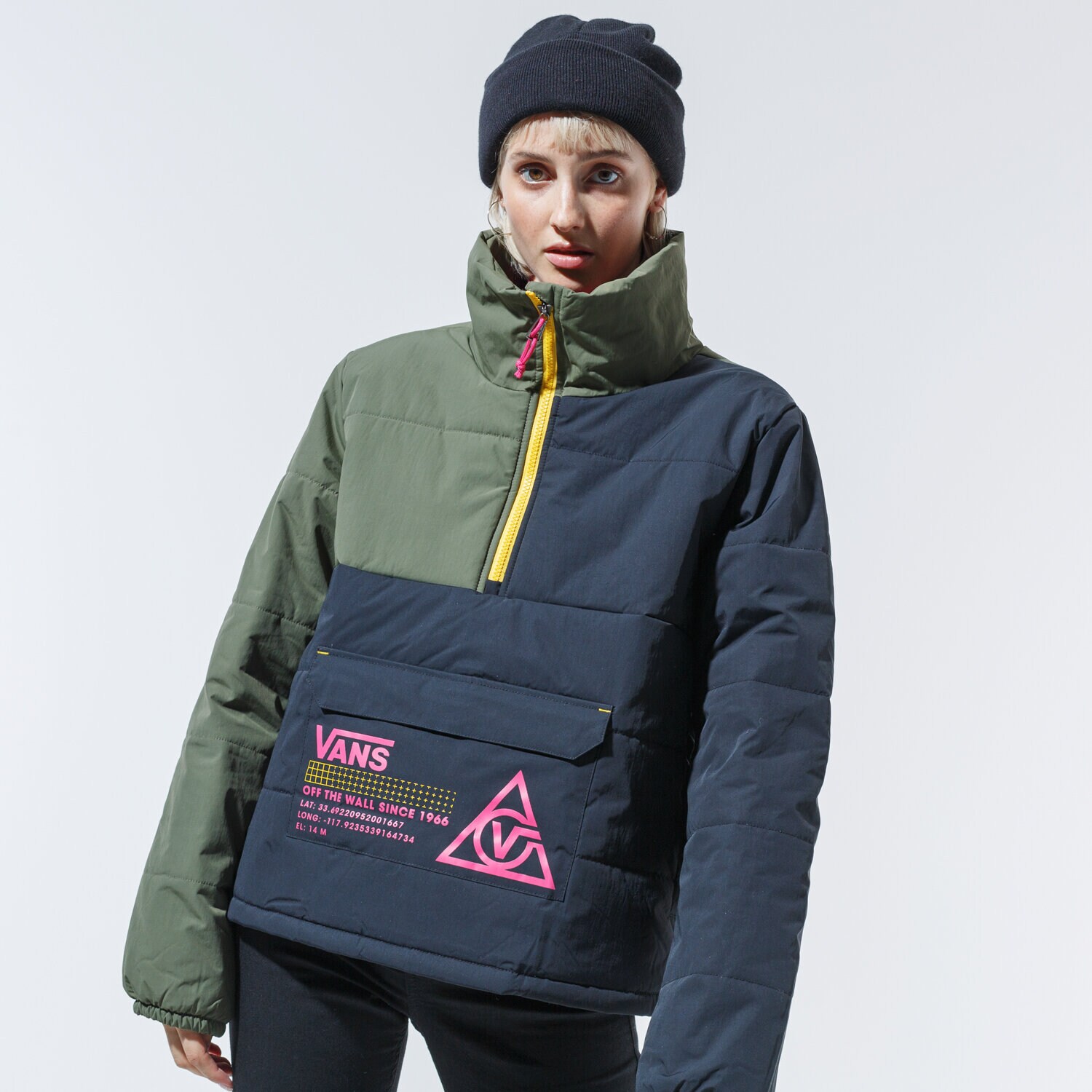 Femei geacă de iarnă VANS JACHETĂ DE IARNĂ 66 SUPPLY PO PUFFER MTE VN0A4SD8KCZ1 Negru