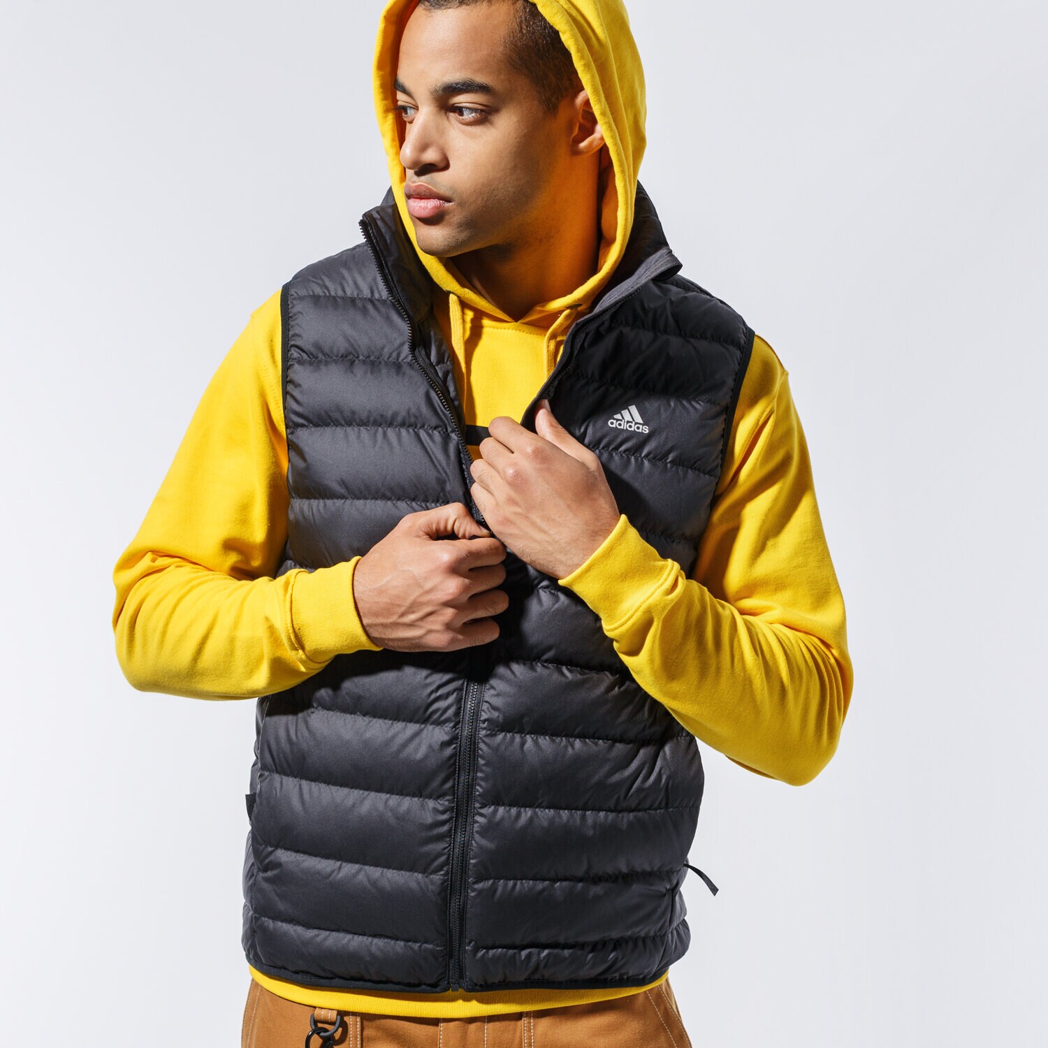 Bărbați veste ADIDAS VESTĂ TODOWN VEST FT2507 Negru