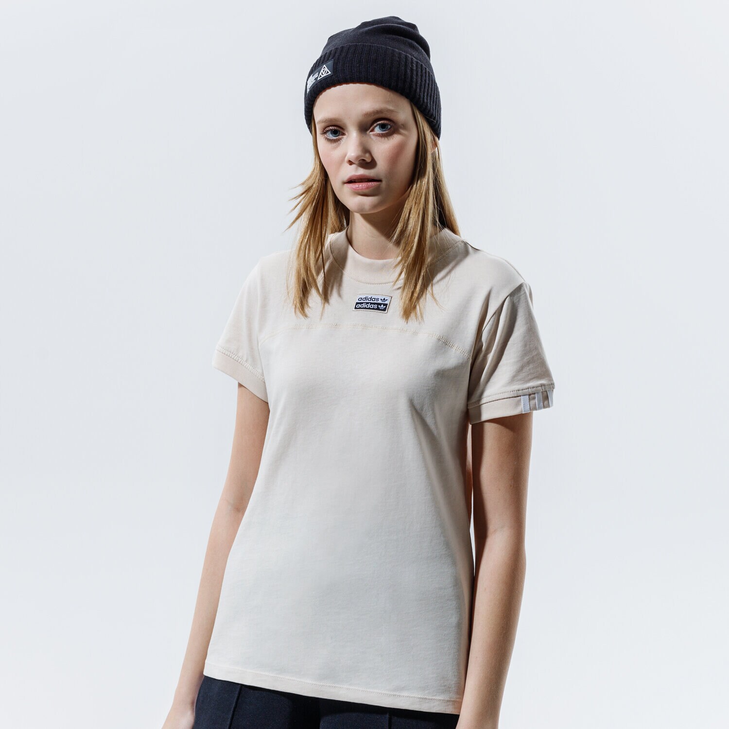 Femei tricou ADIDAS TRICOU R.Y.V. TEE GD3807 Bej