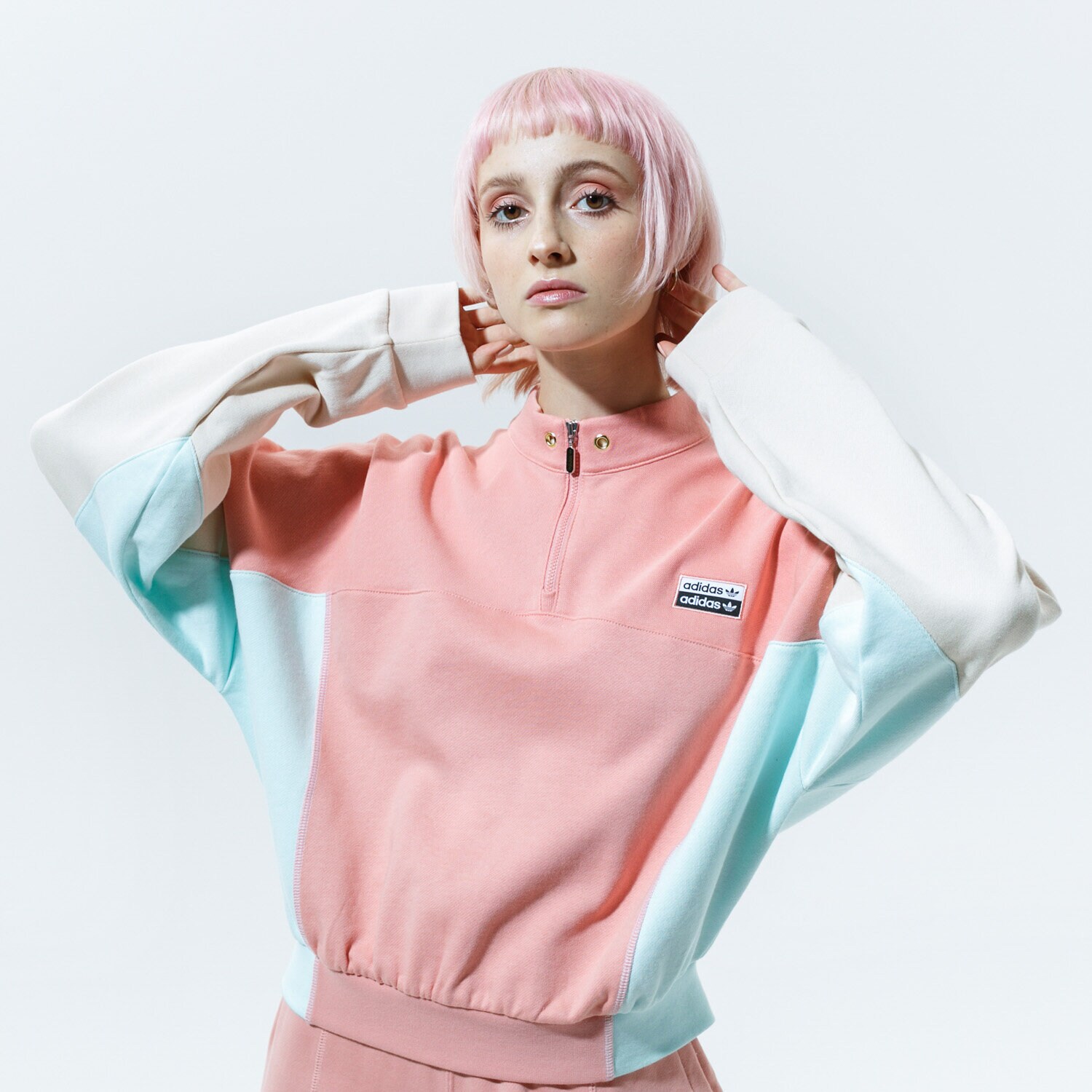 Femei bluză ADIDAS BLUZĂ R.Y.V. CROPPED SWEATER GE1271 Mulicolor