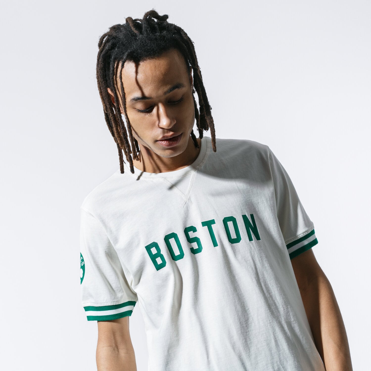 Bărbați tricou NEW ERA TRICOU NBA WORDMARK TEE CELTICS BOSTON CELTICS SFP 12123885 Bej