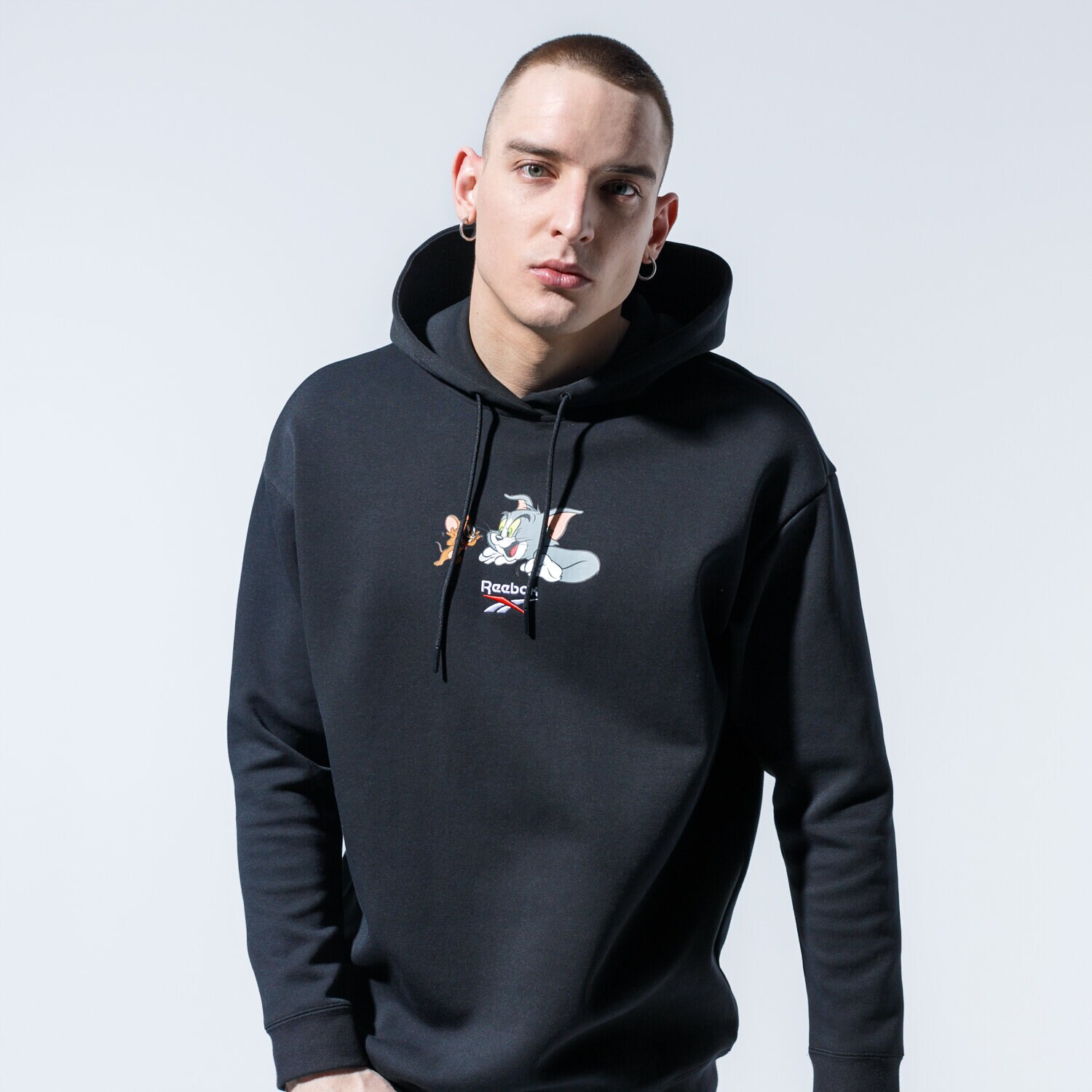 Bărbați bluză REEBOK BLUZĂ CU GLUGĂ TJ HOODY 2 GJ0467 Negru