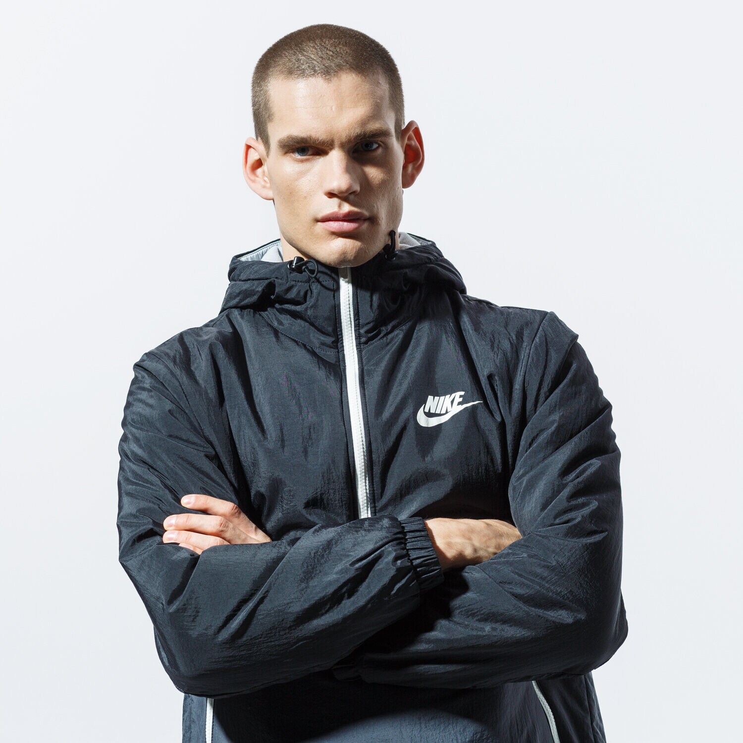 Bărbați eacă de iarnă NIKE JACHETĂ M NSW SYN FILL JKT HD HZ CI1654-010 Negru