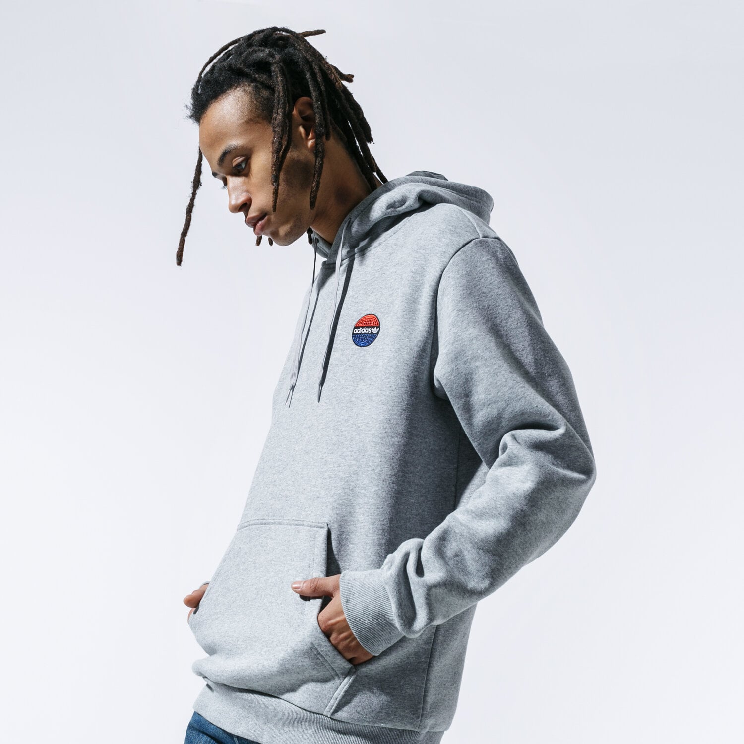 Bărbați bluză ADIDAS BLUZĂ CU GLUGĂ GLOBAL MINI EMB OTH GJ9610 Gri