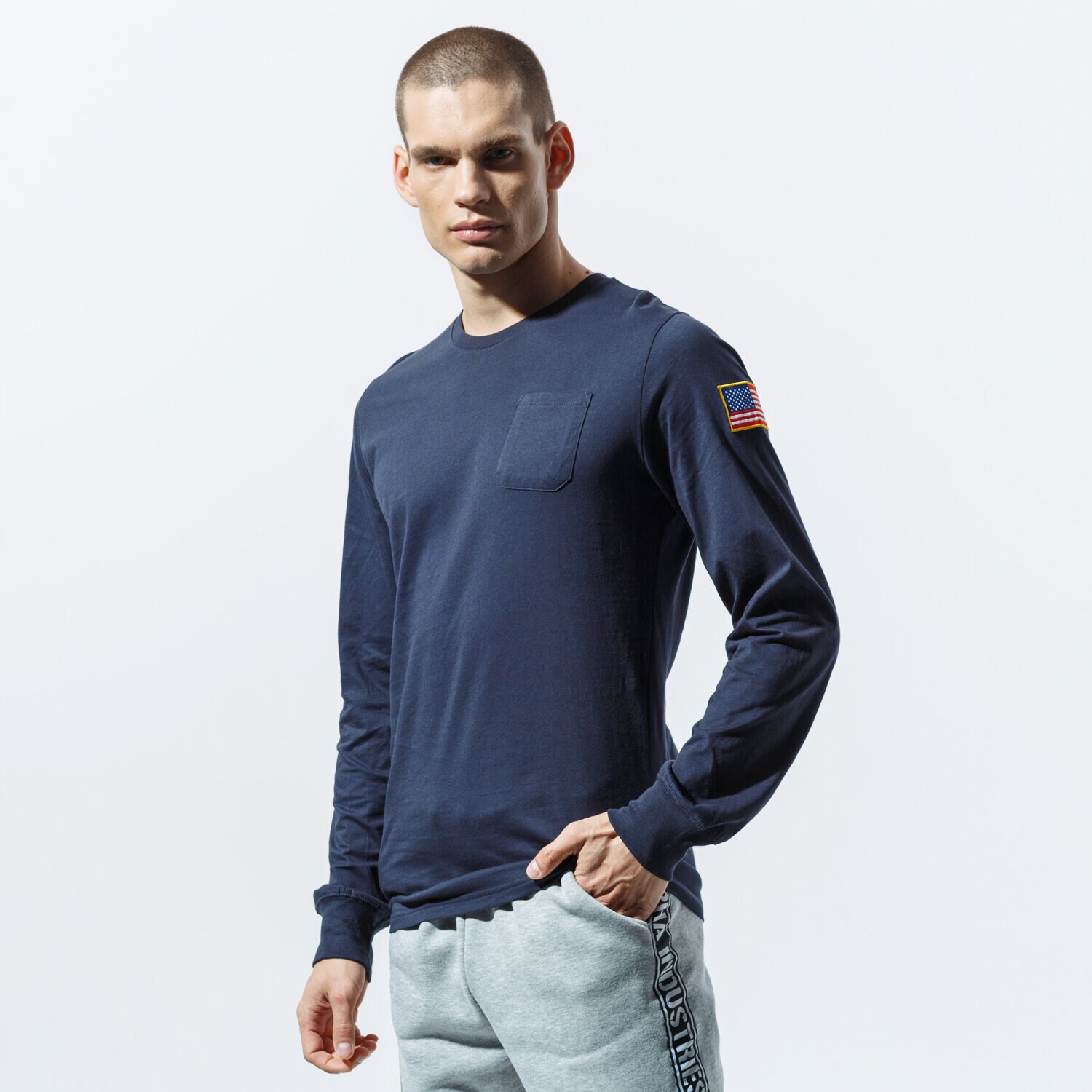 Bărbați tricou ALPHA INDUSTRIES TRICOU NASA LS 176532-07 Bleumarin