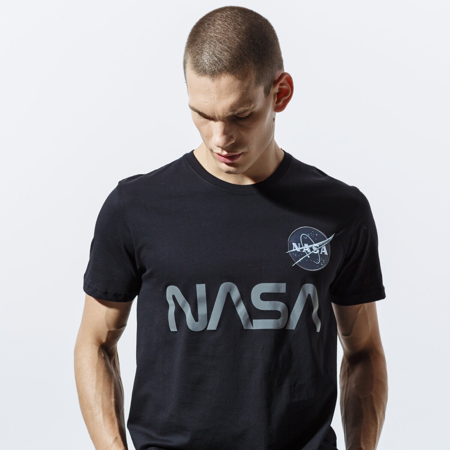Bărbați tricou ALPHA INDUSTRIES TRICOU NASA REFLECTIVE T 178501-03 Negru